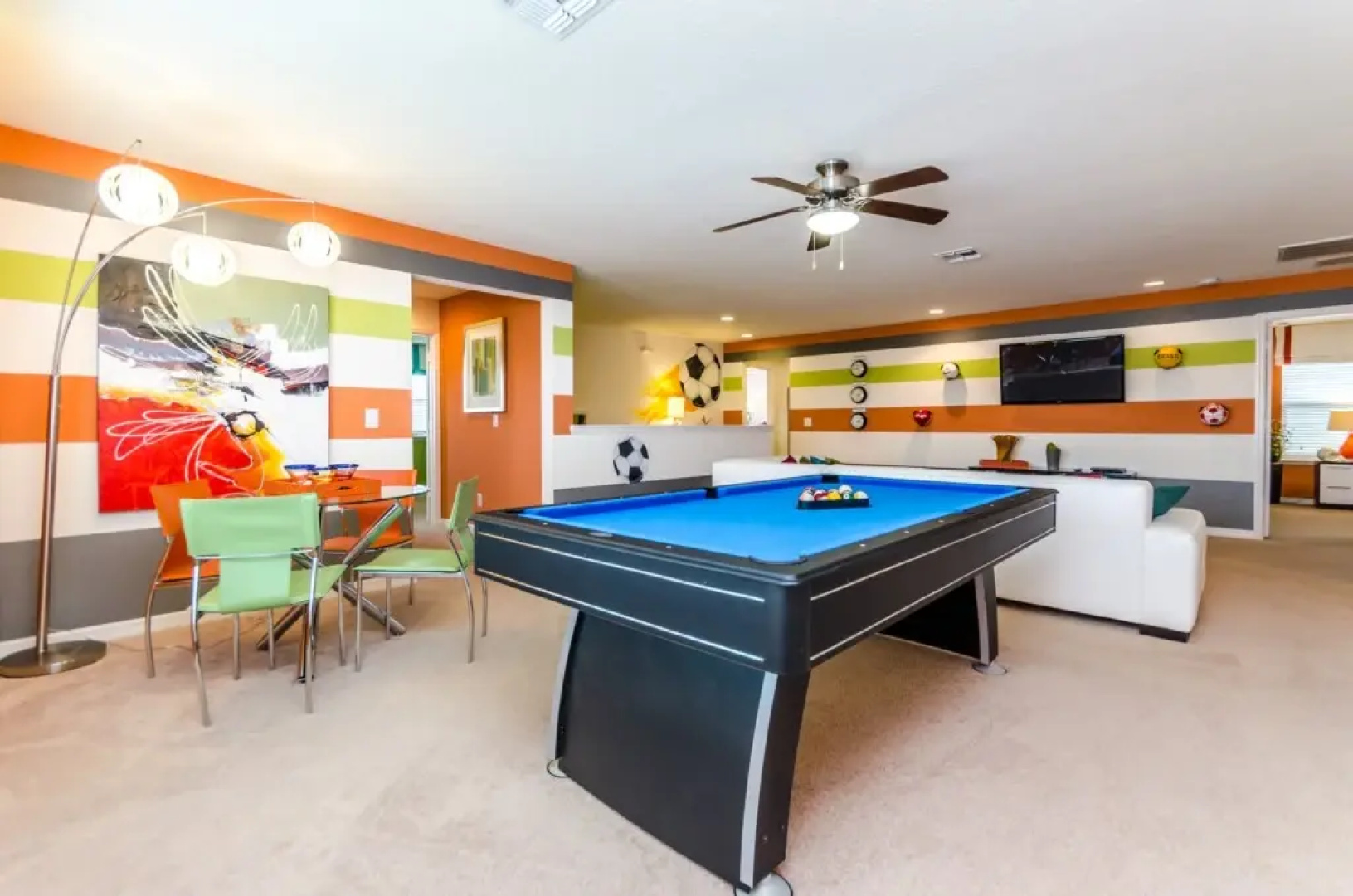 1215yc Stunning Showcase 7 Bed 6 Bath Property