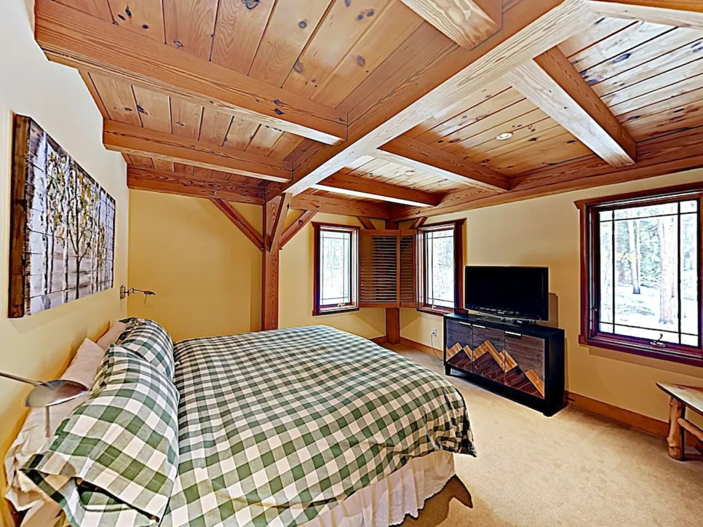 New Listing! Huge Lake-view Haven W/ 2-car Garage 3 Bedroom Cottage