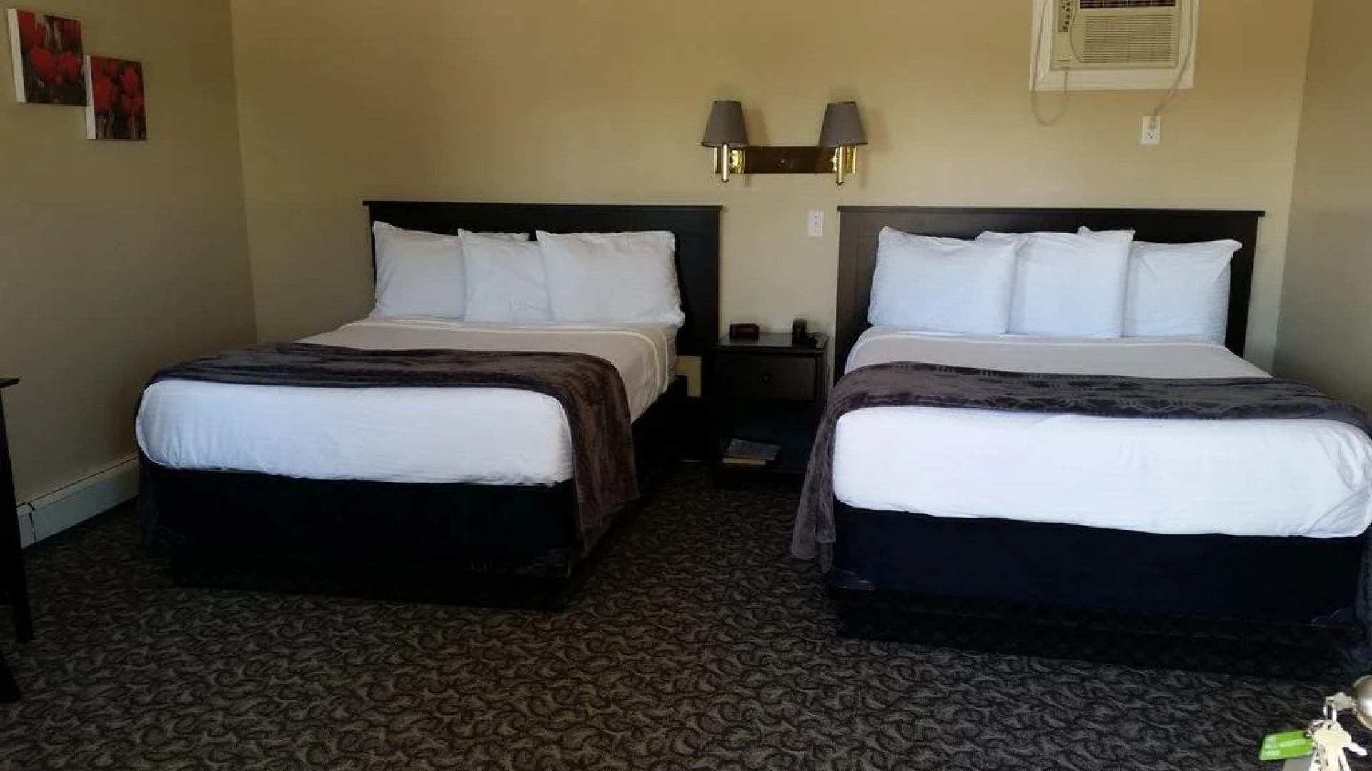 Middleton Motel & Suites