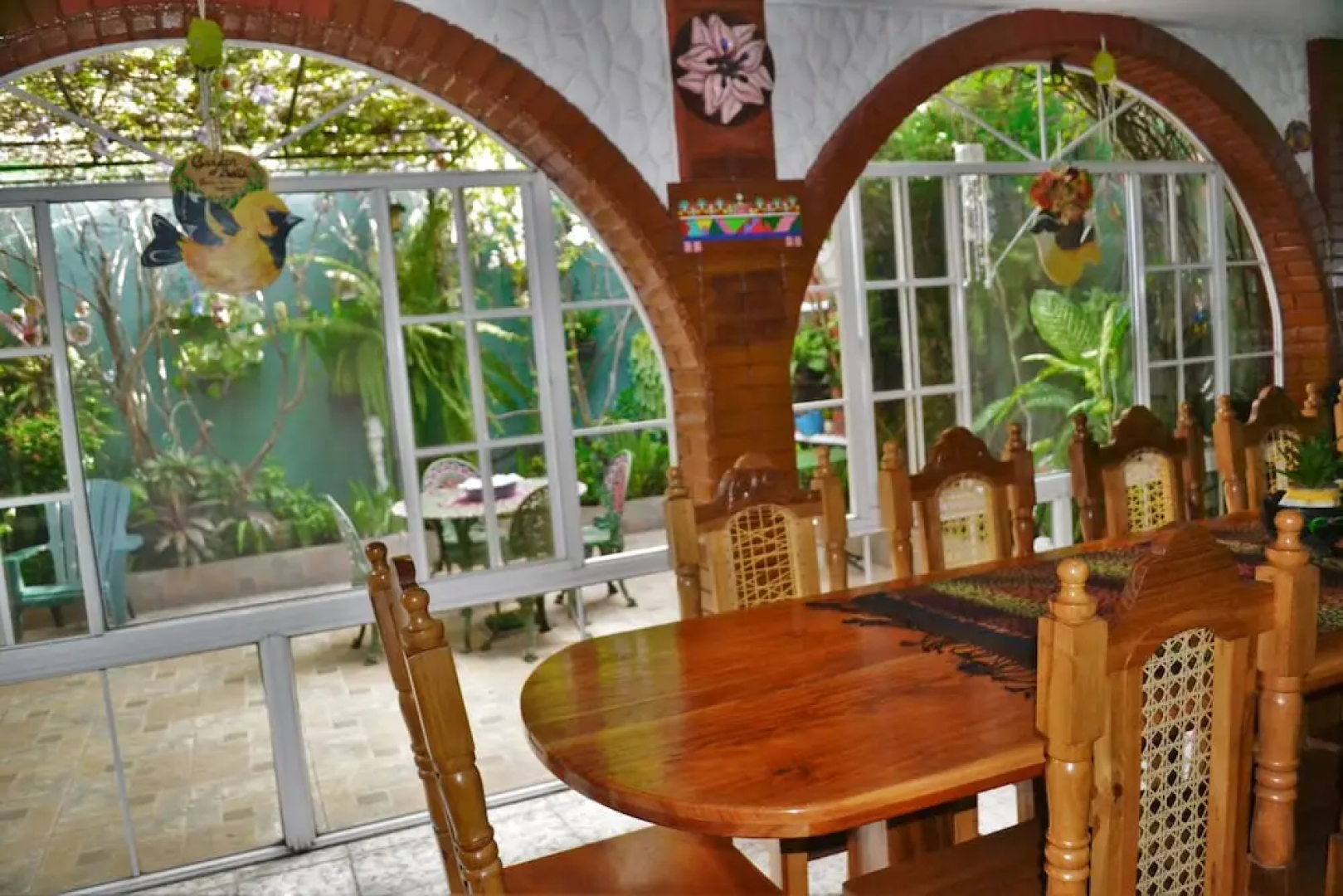 Hotel Oasis