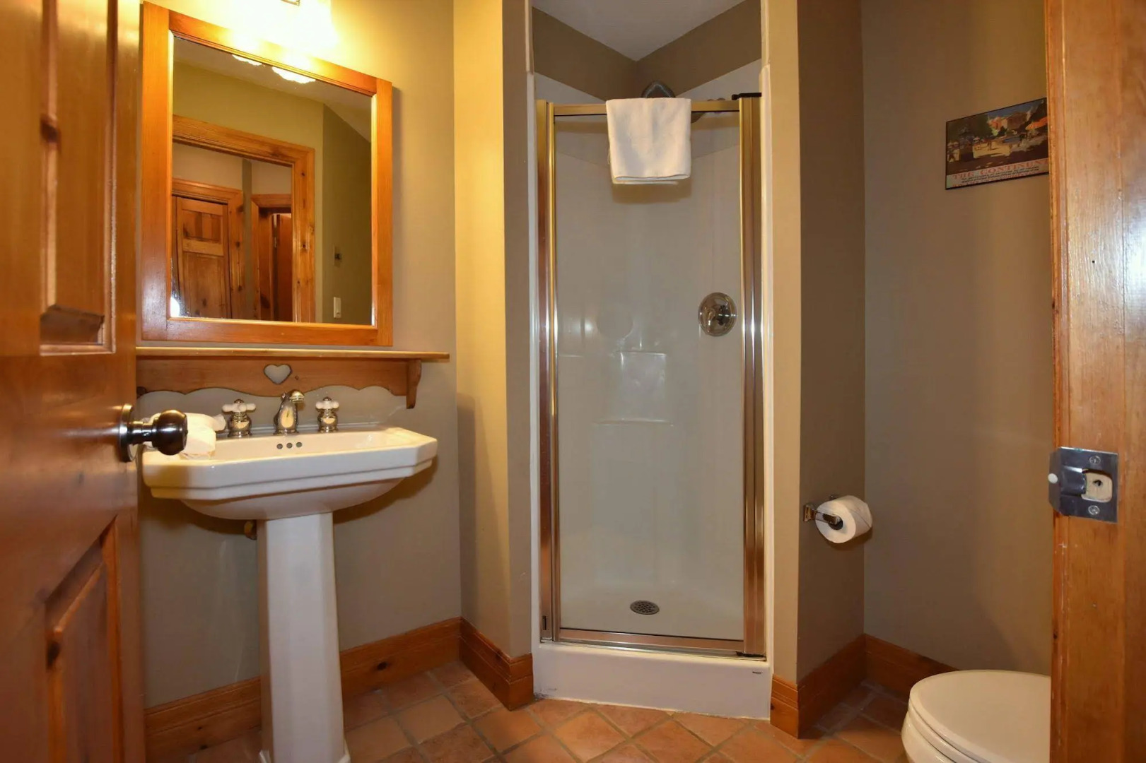 The Lodges at Blue Mountain - Historic Snowbridge Condos