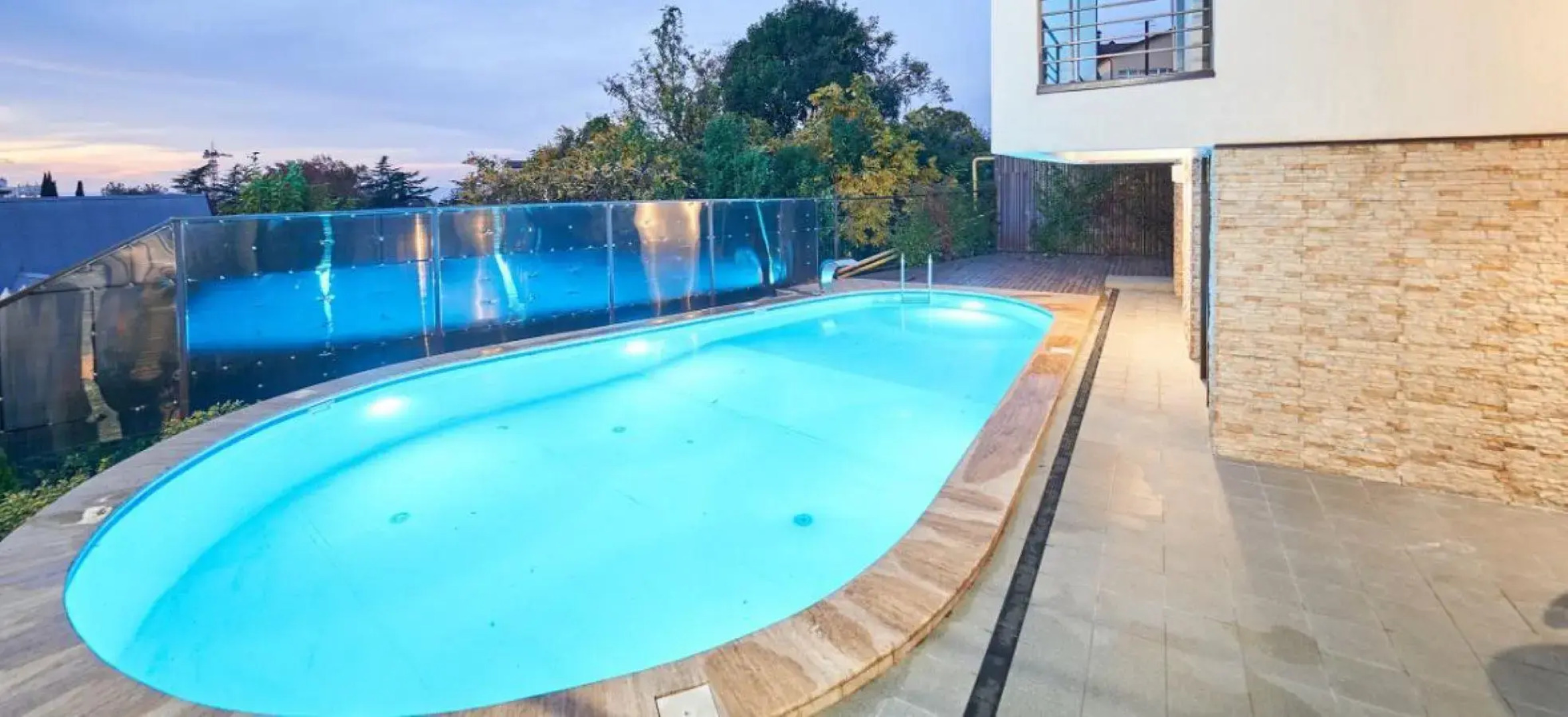 Вилла на Орбитовской