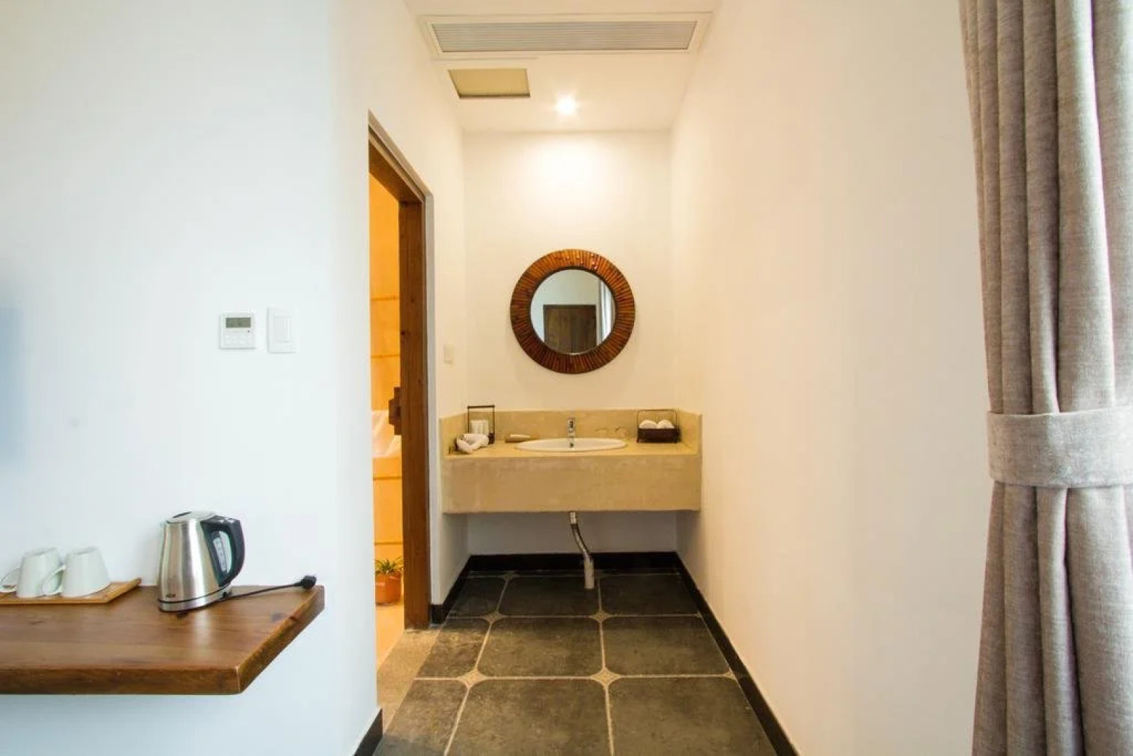 Mogan Mountain Lexi Zhuwu Inn