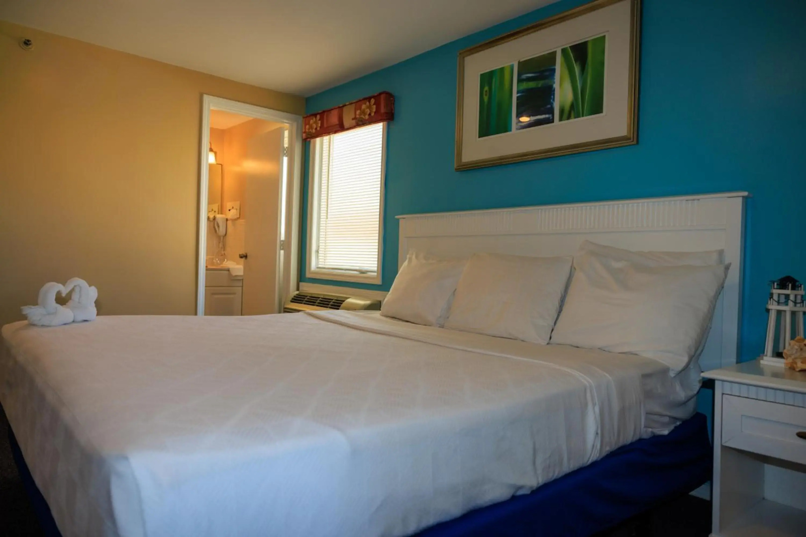 The White Sands Oceanfront Resort & Spa