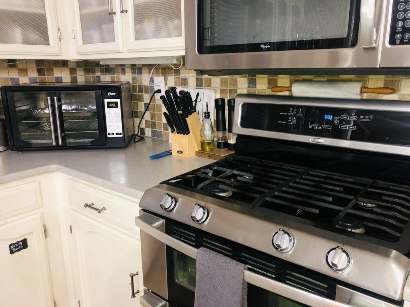 Becky & Marvels 420 Home With A Rentable Room And Wifi