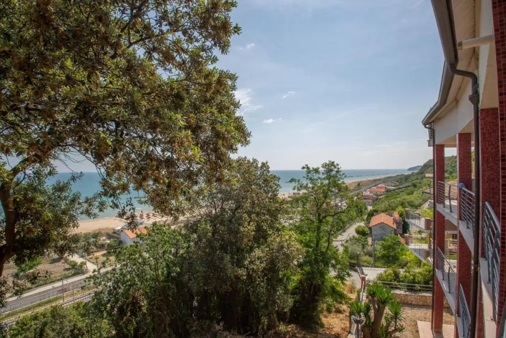 Amazing Apartment with romantic sea view