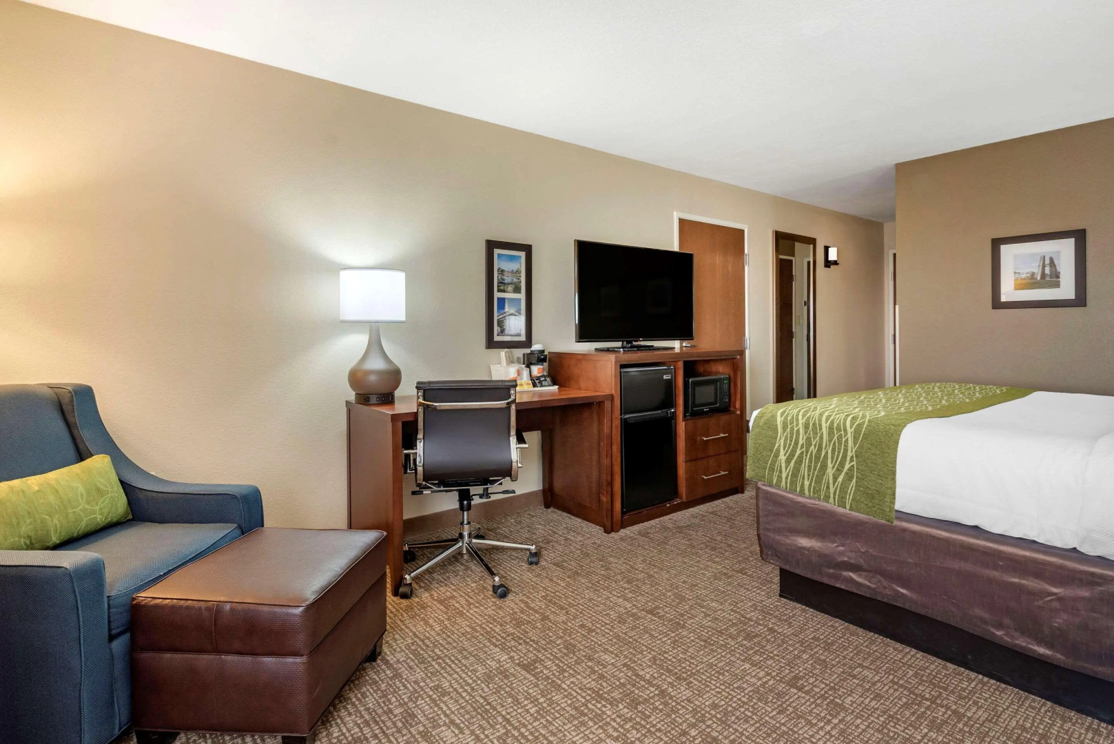 Comfort Inn & Suites Pueblo
