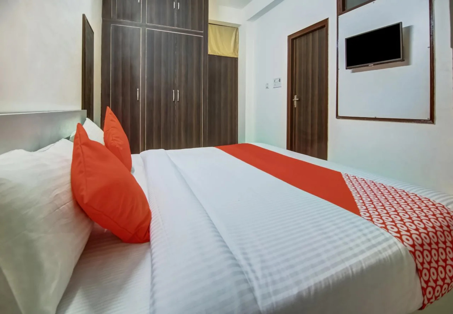 BJ Residency By OYO Rooms