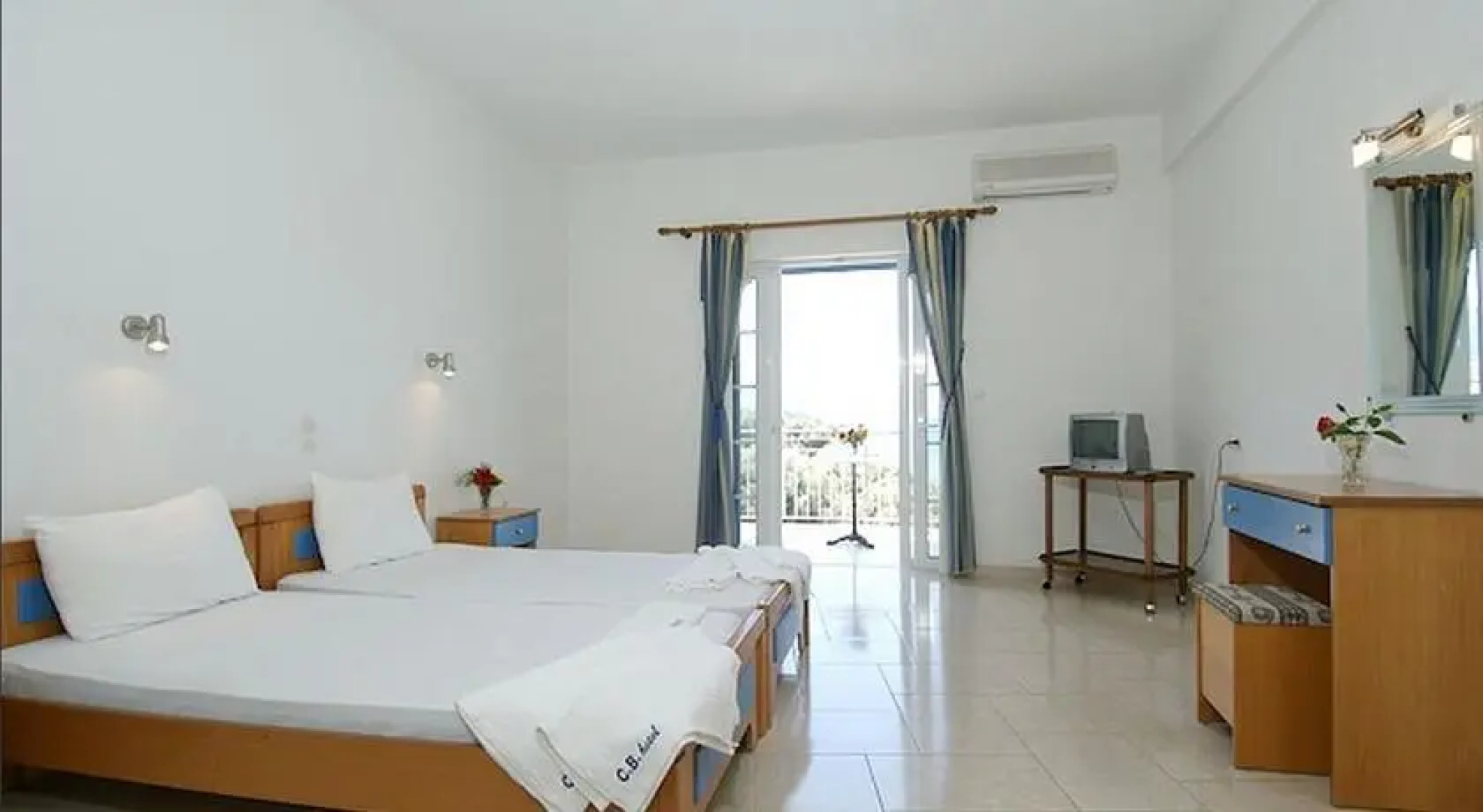 Paleros Garden Village Resort