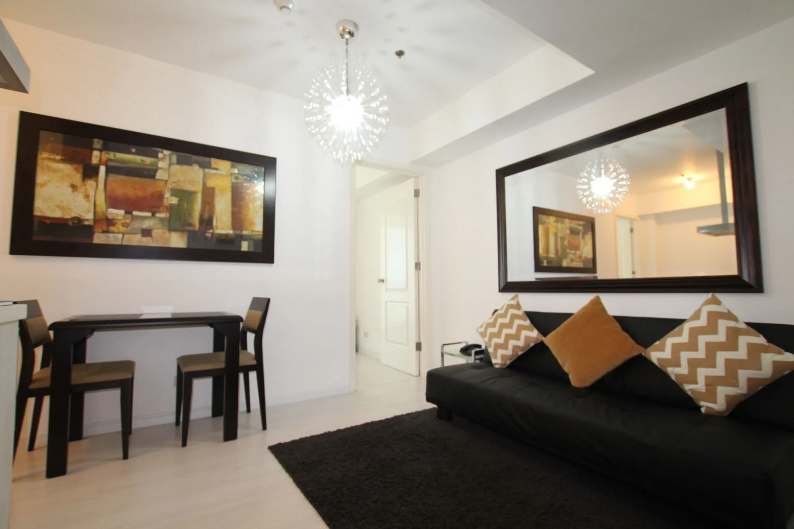 SIGLO SUITES @ The Azure Urban Resort Residences