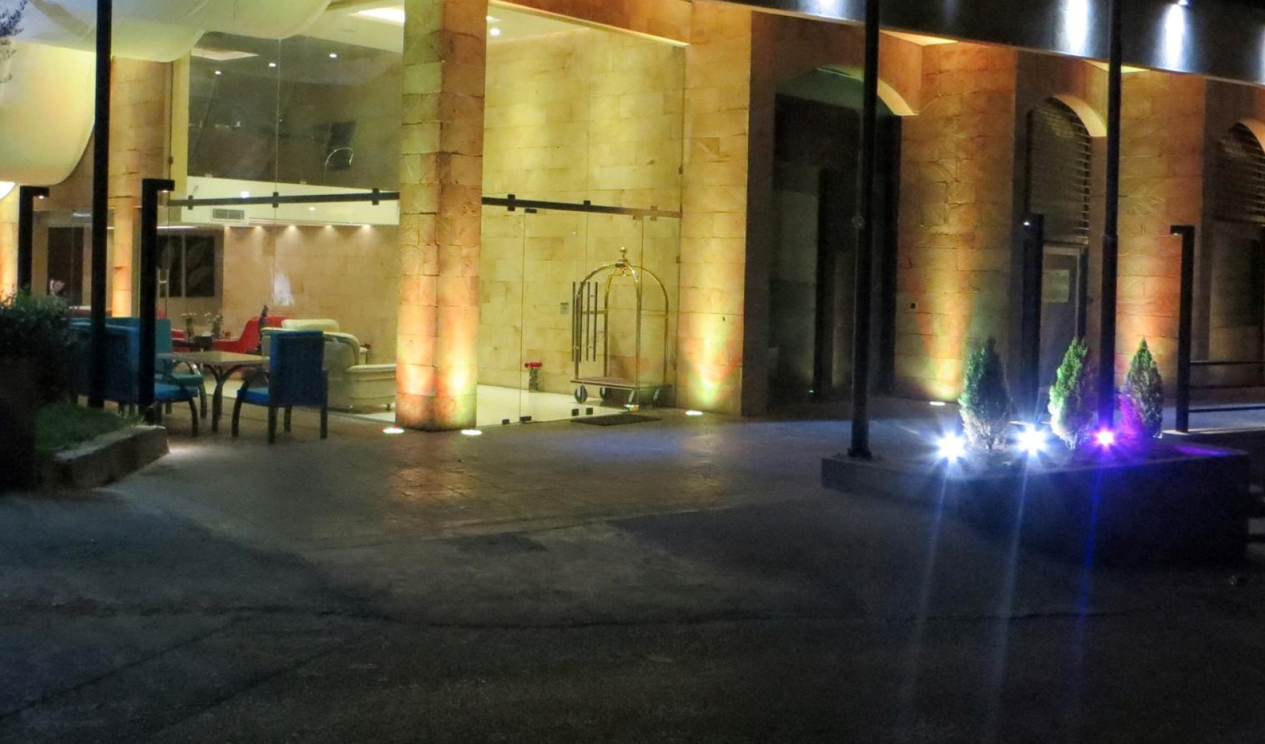 Jounieh Suites Hotel