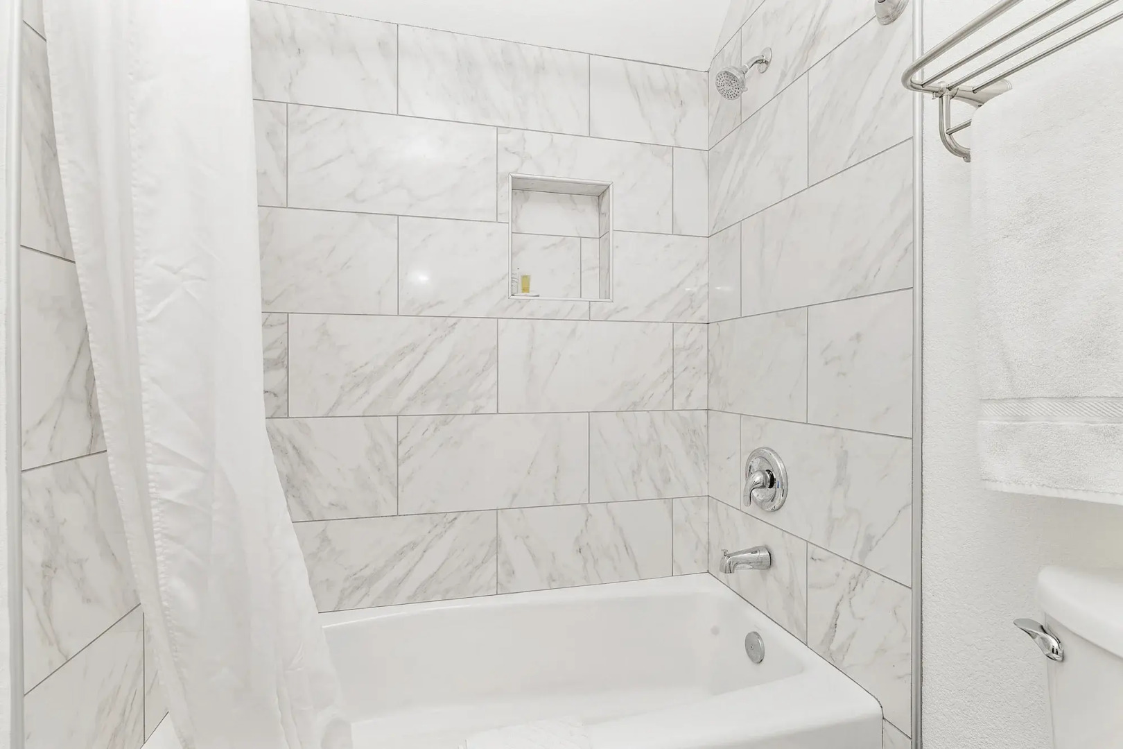 Big Bear Lakefront Lodge