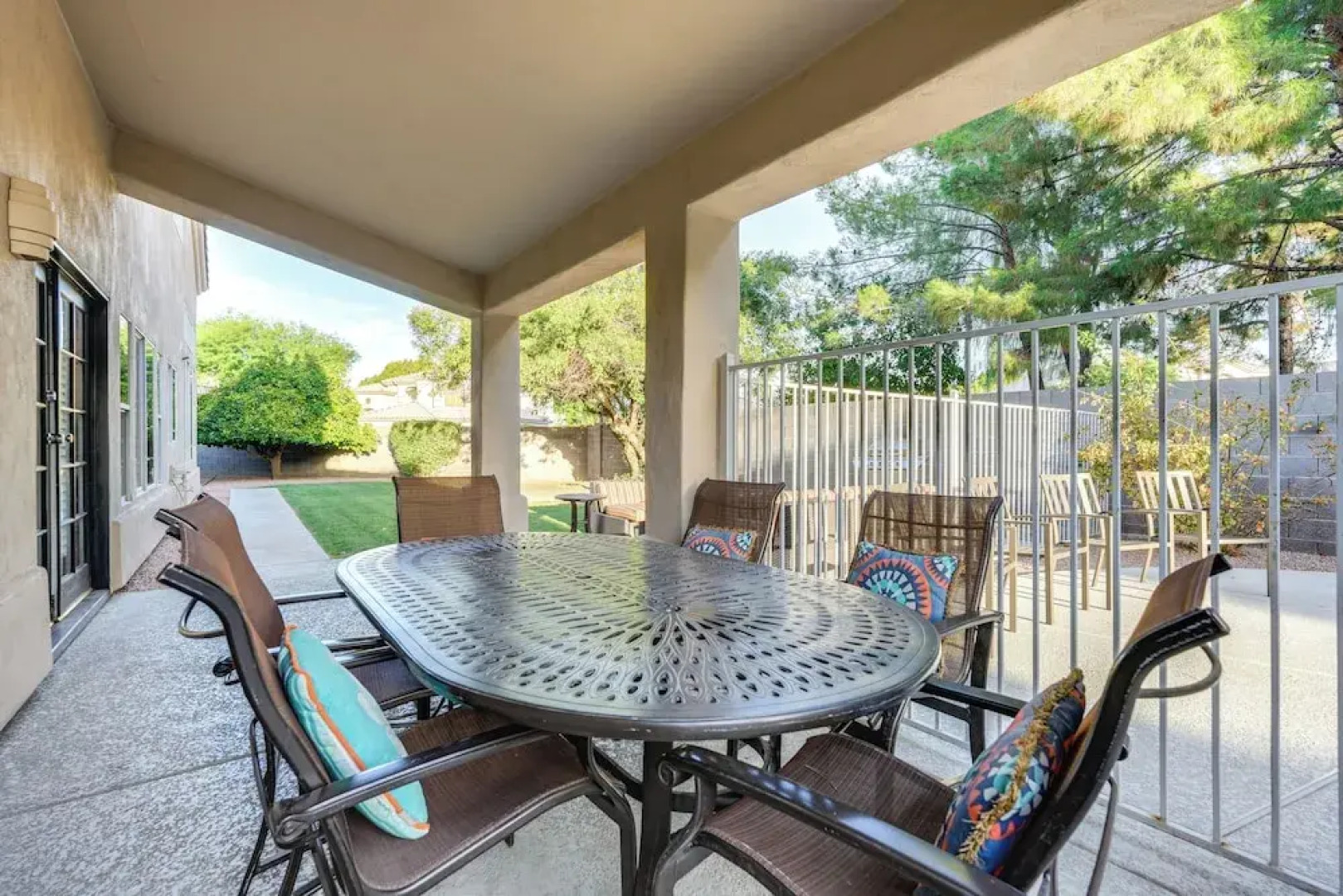 Heated Pool & Fire Pit: Family Home in Chandler