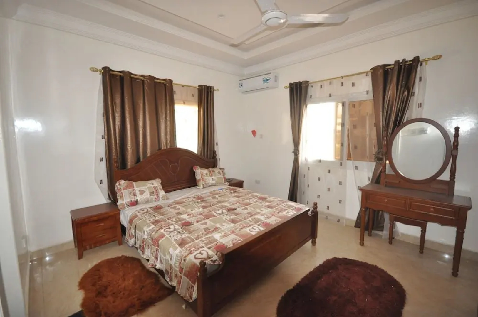 B2 Self Catering Apartments