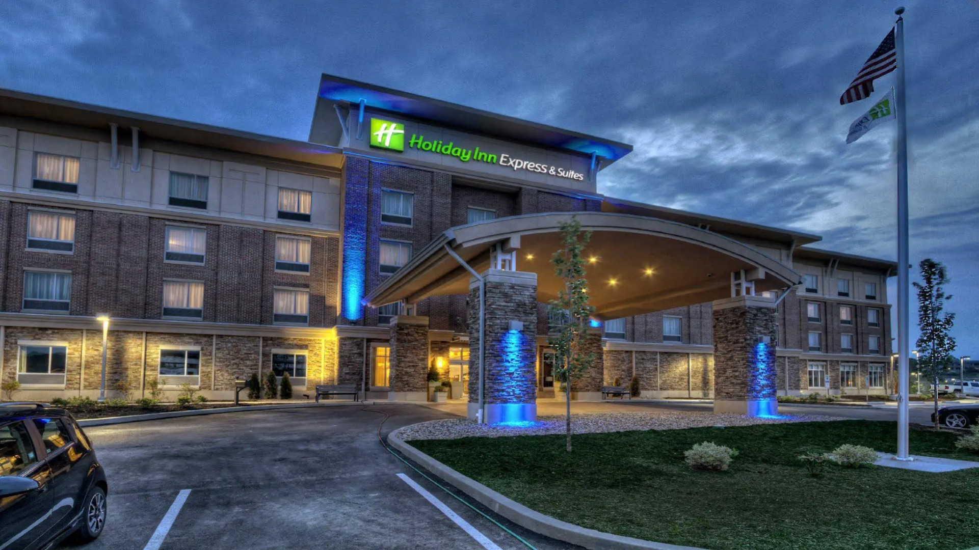 Holiday Inn Express & Suites Pittsburgh SW - Southpointe by IHG