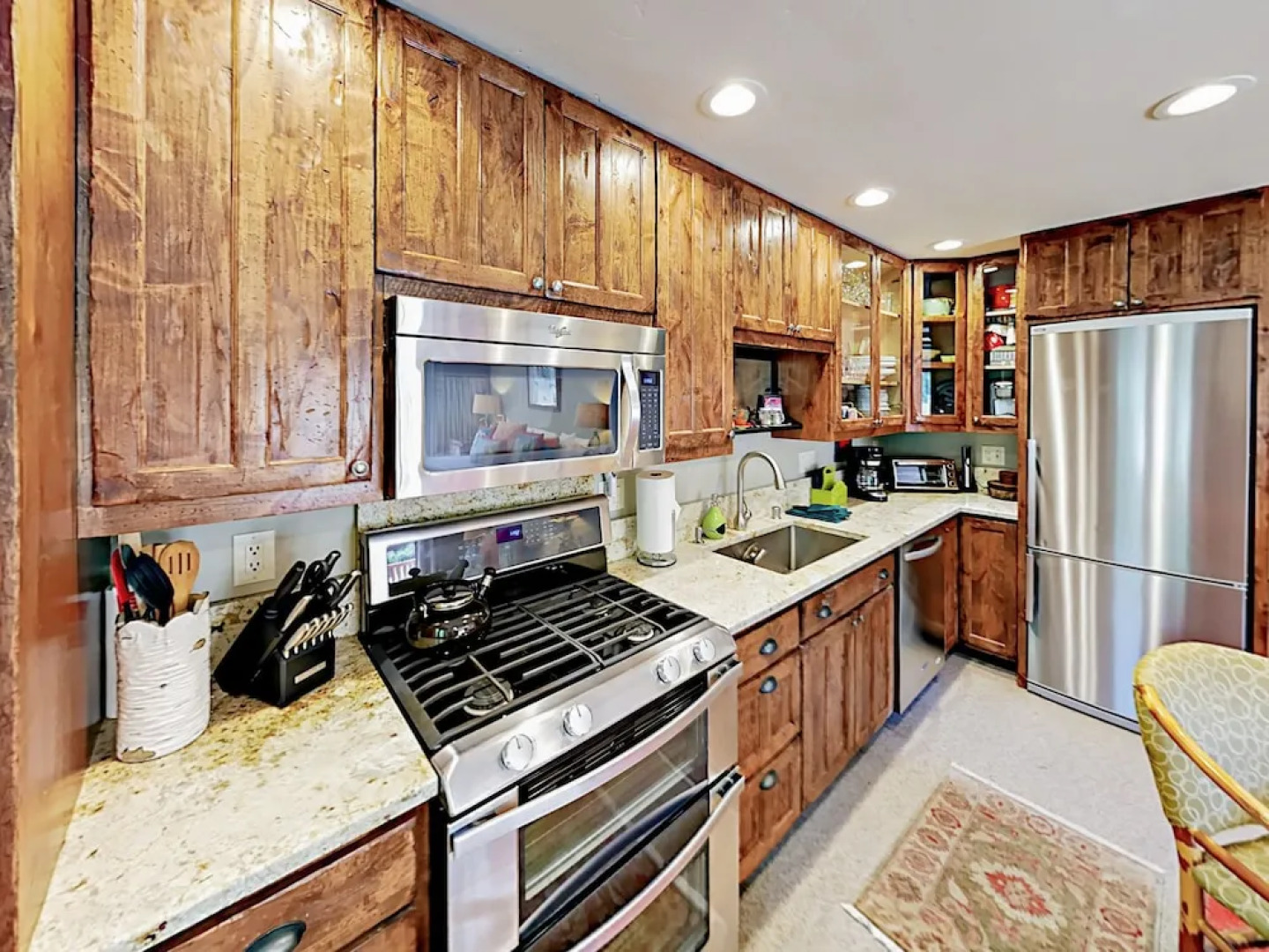 Dual Slopeside Studios Unit #301 and #302 2 Bedrooms 2 Bathrooms Condo