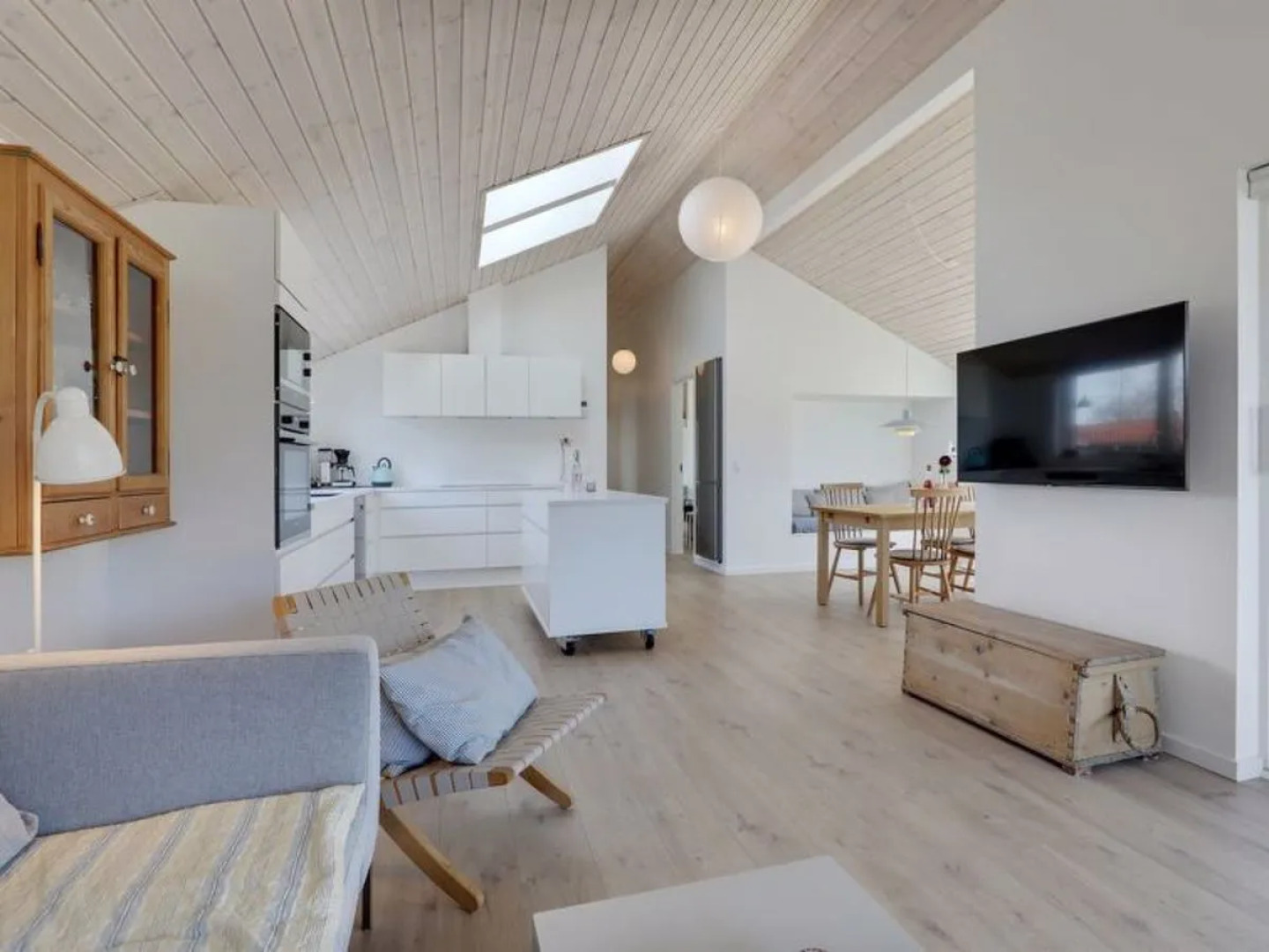 "Sanja" - 350m from the sea in Bornholm