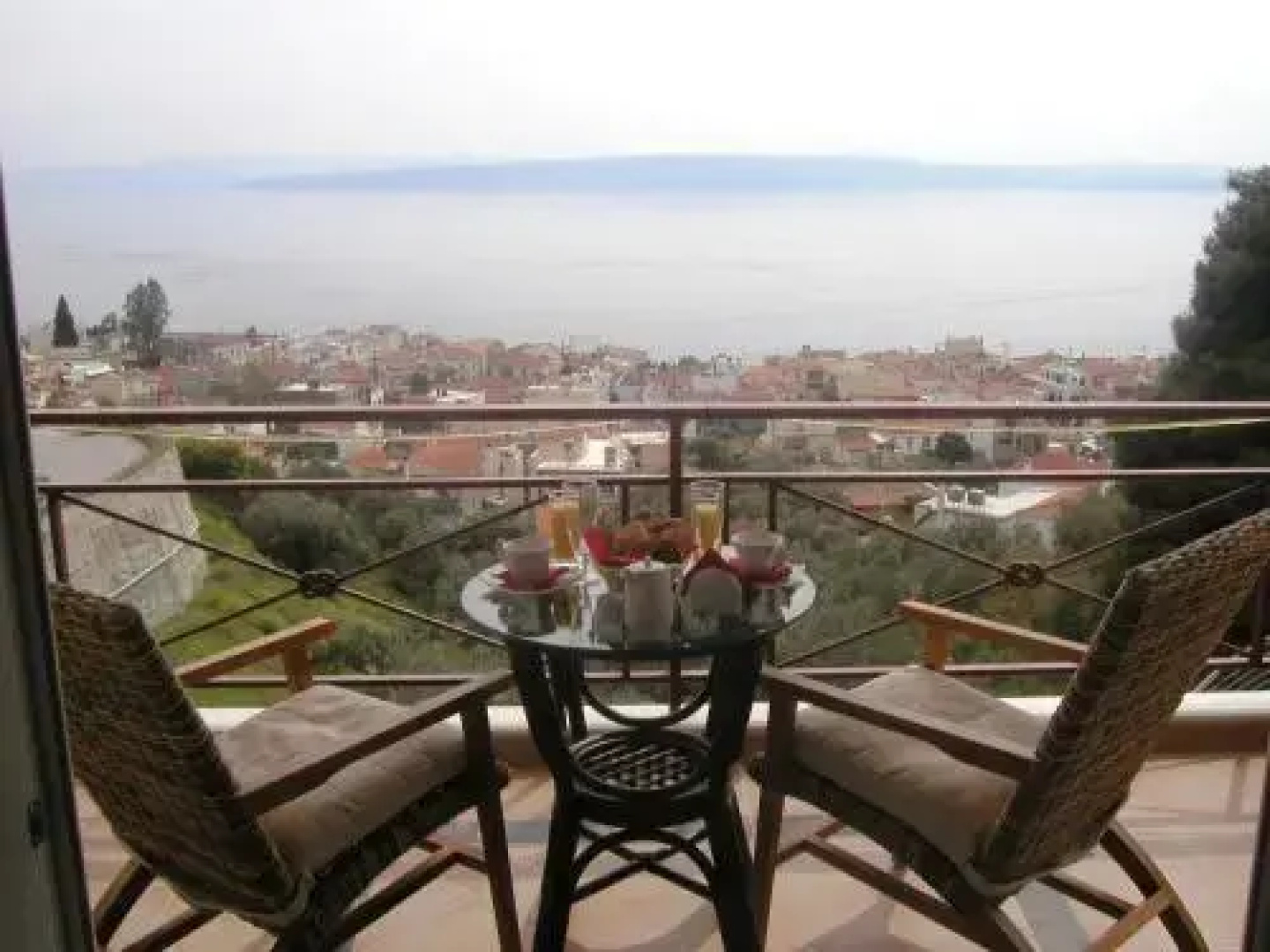 Agrabeli Apartments