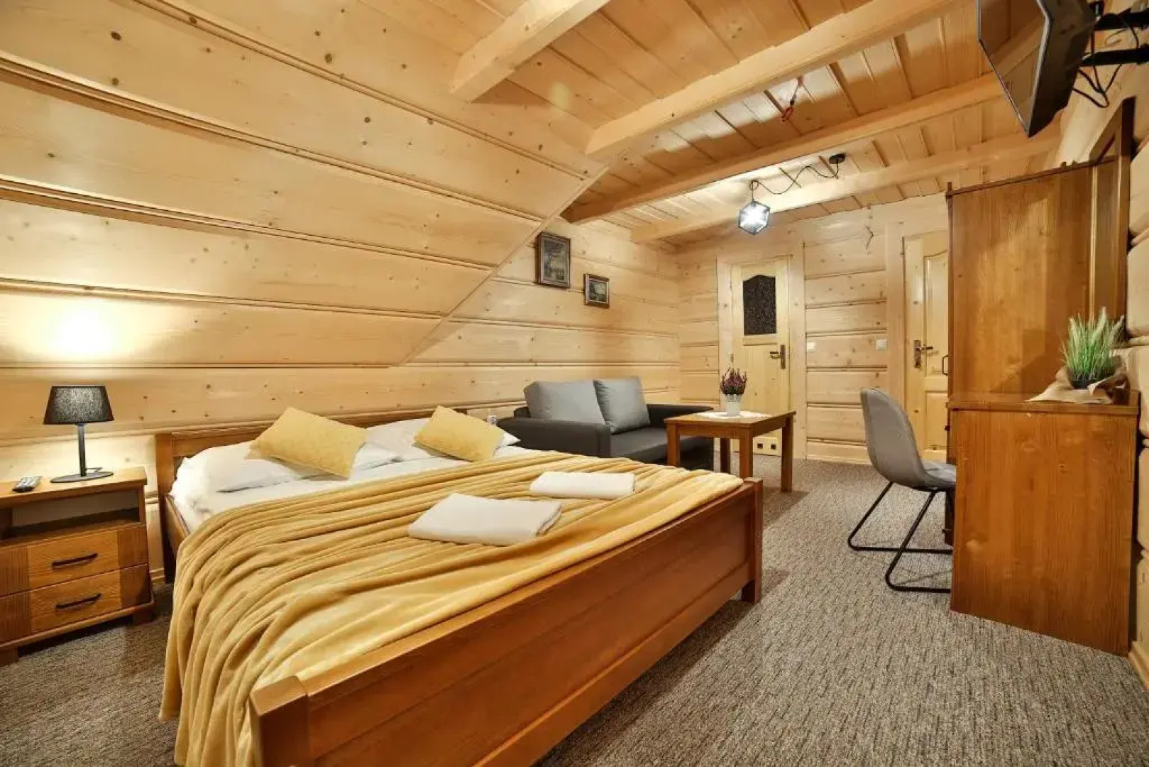 Willa Jarz?bek - 5 min do Term