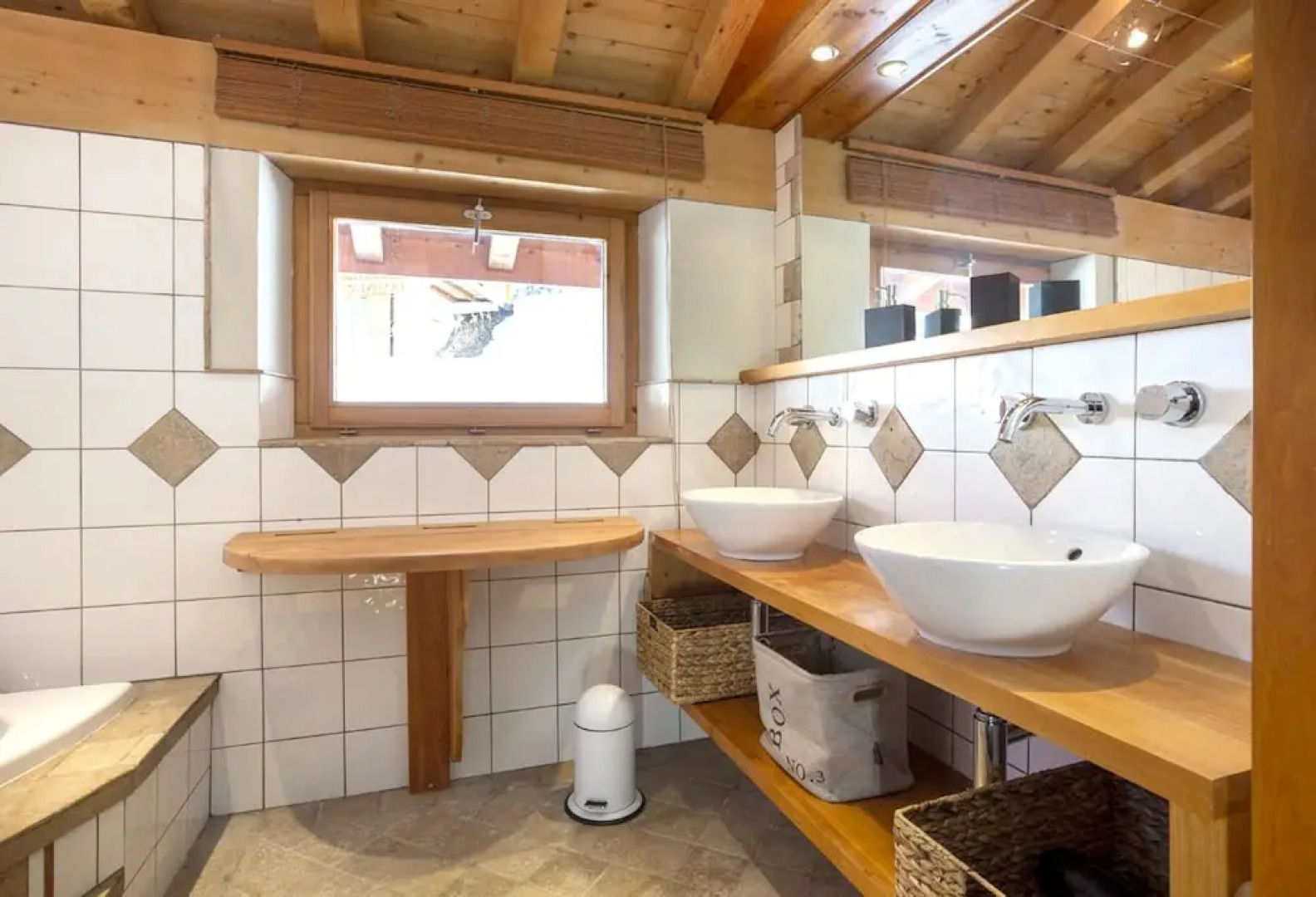 Chalet with 3 Bedrooms in Bourg-Saint-Maurice, with Wonderful Mountain View, Furnished Terrace And Wifi - 2 Km From the Slopes