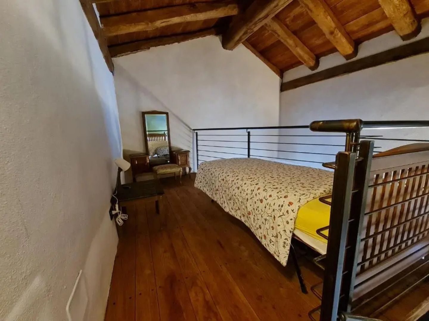 Agriturismo 6 appartamenti 25 posti letto