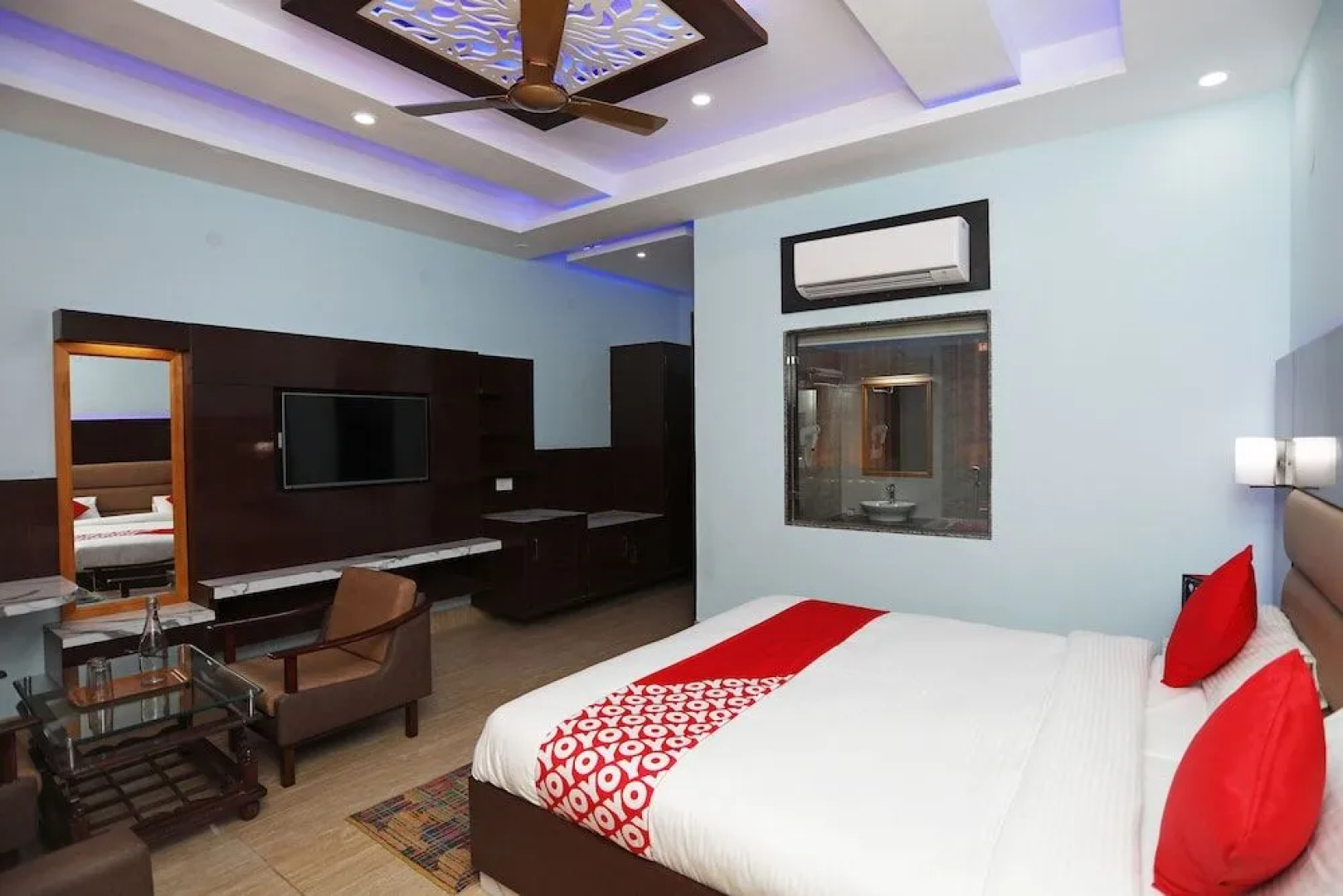 OYO 19514 Hotel Park Regency