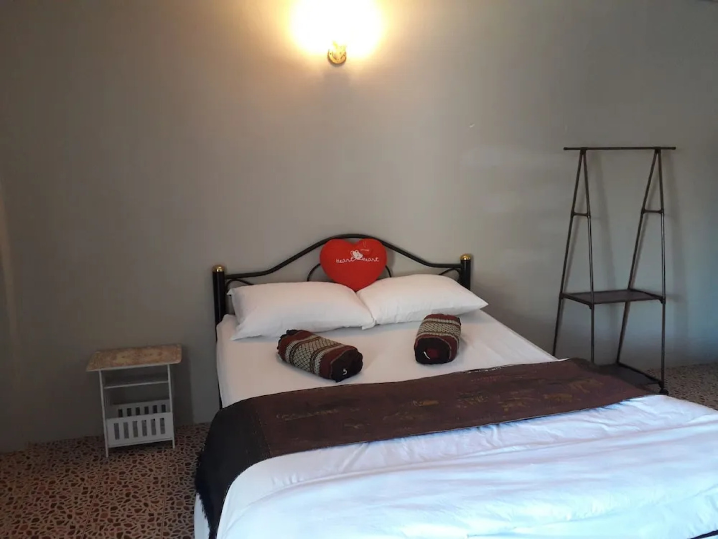 At Puangpetch Mukdahan