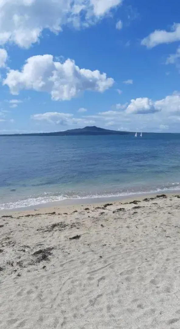 Takapuna Beach Holiday Park