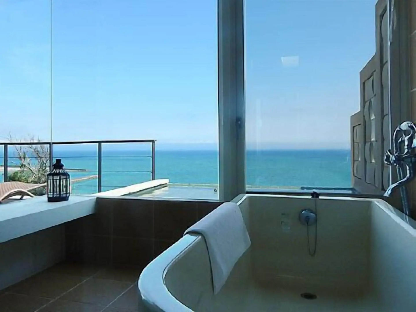 Kayatsuma Okinawa Hotel & Resort