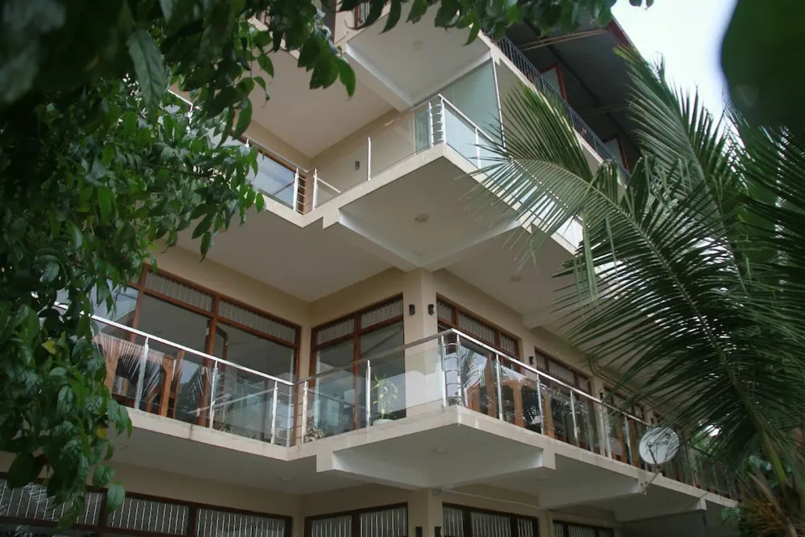 Sanu Lagoon Resorts&Spa