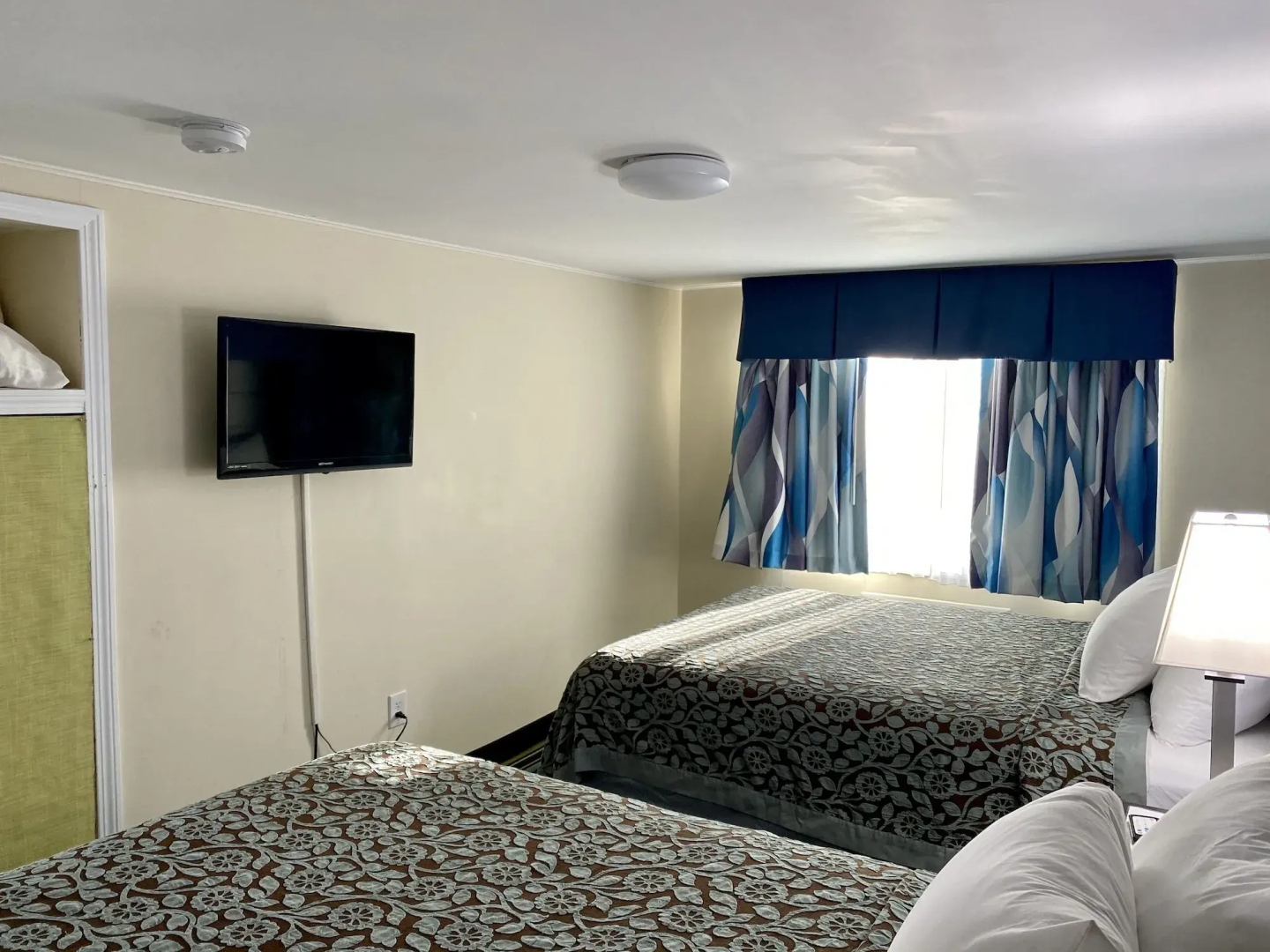 Days Inn By Wyndham Lincoln