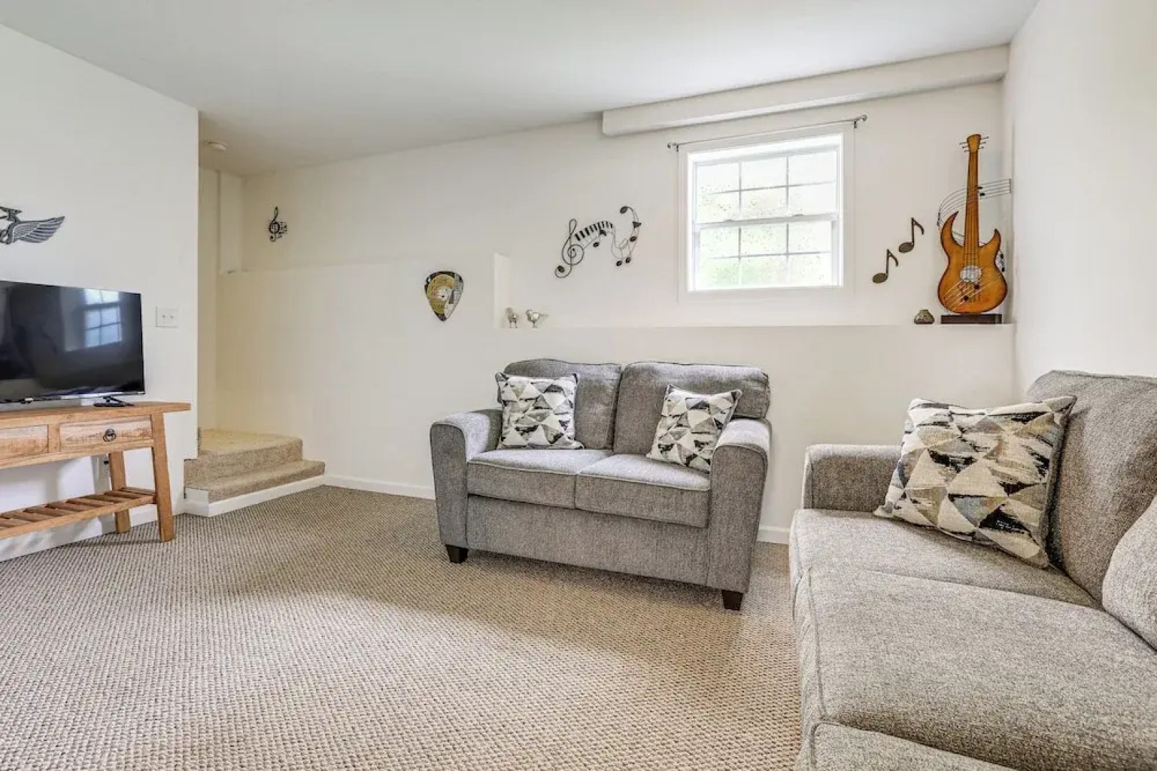 Spacious Frankfort Retreat on Bourbon Trail!