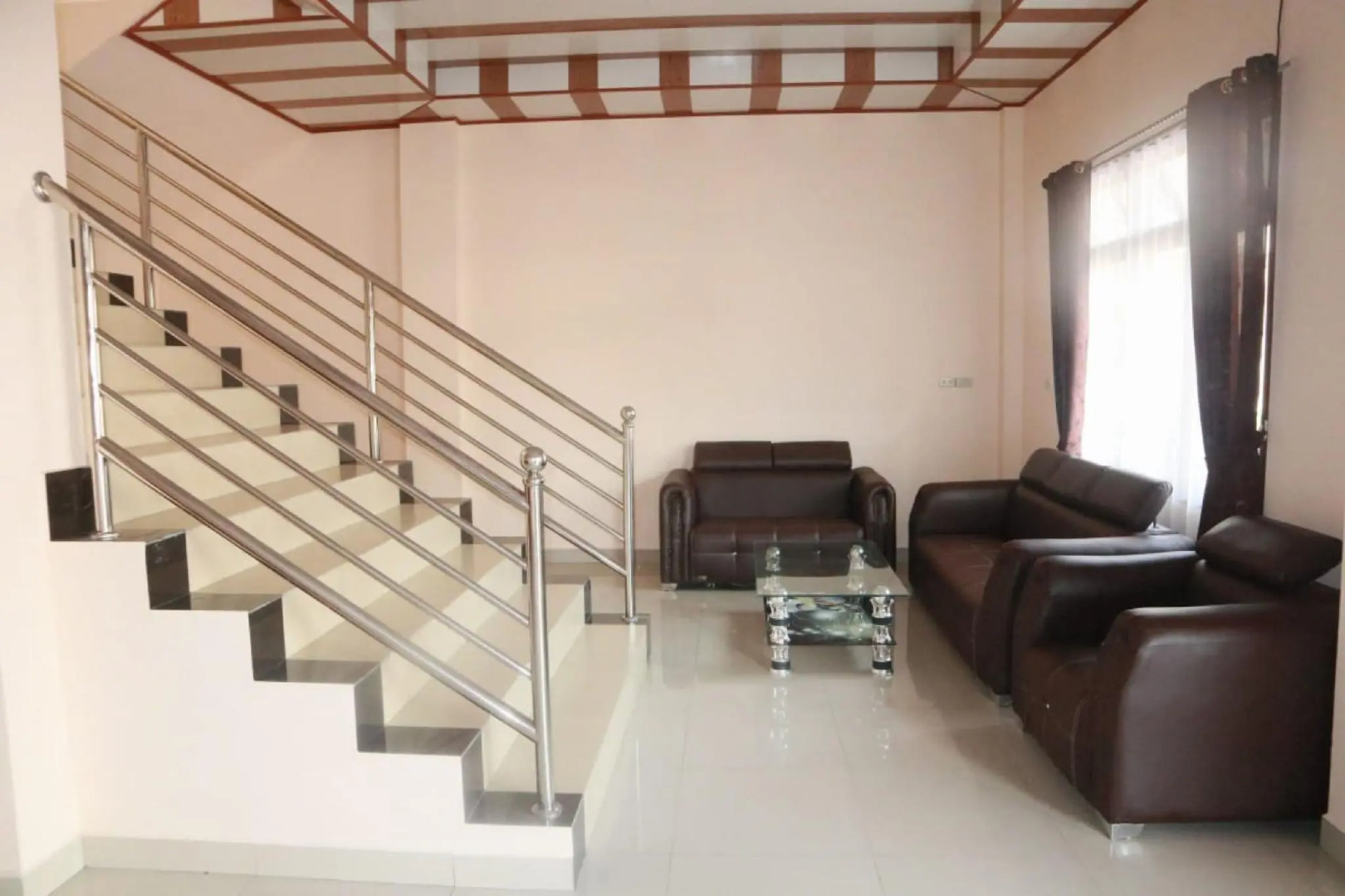 Tundreheni Hill Hotel and Restaurant