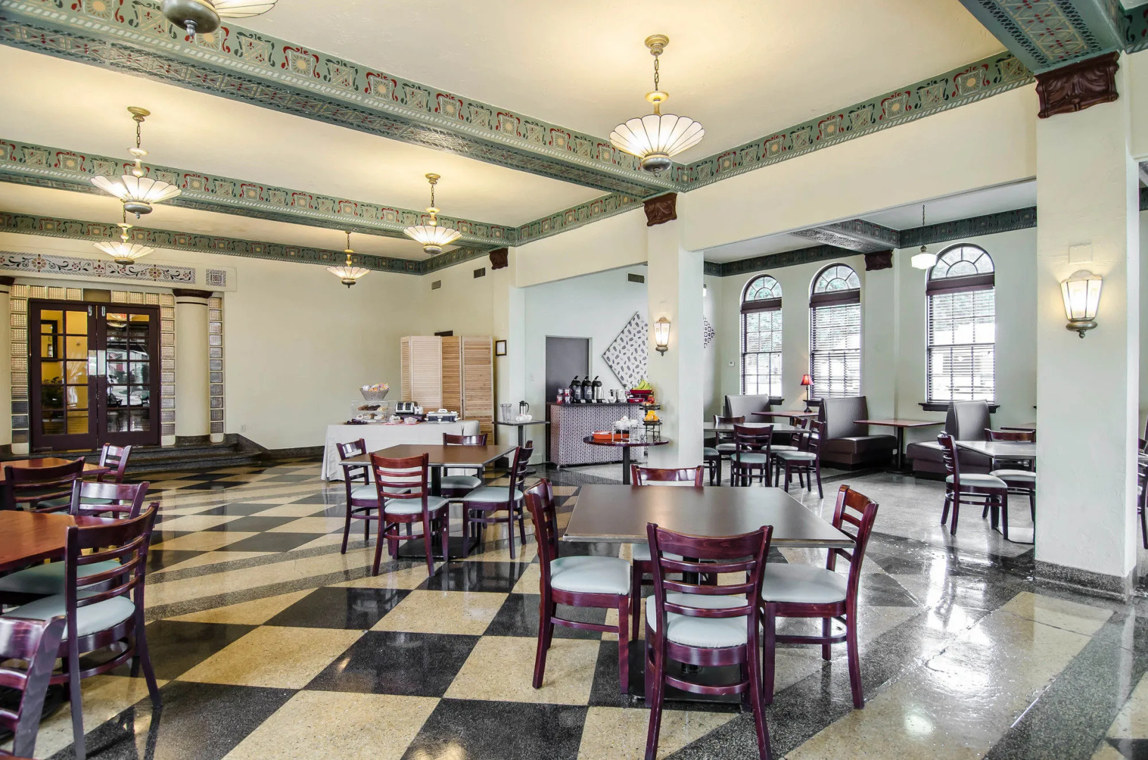 Hotel Seville