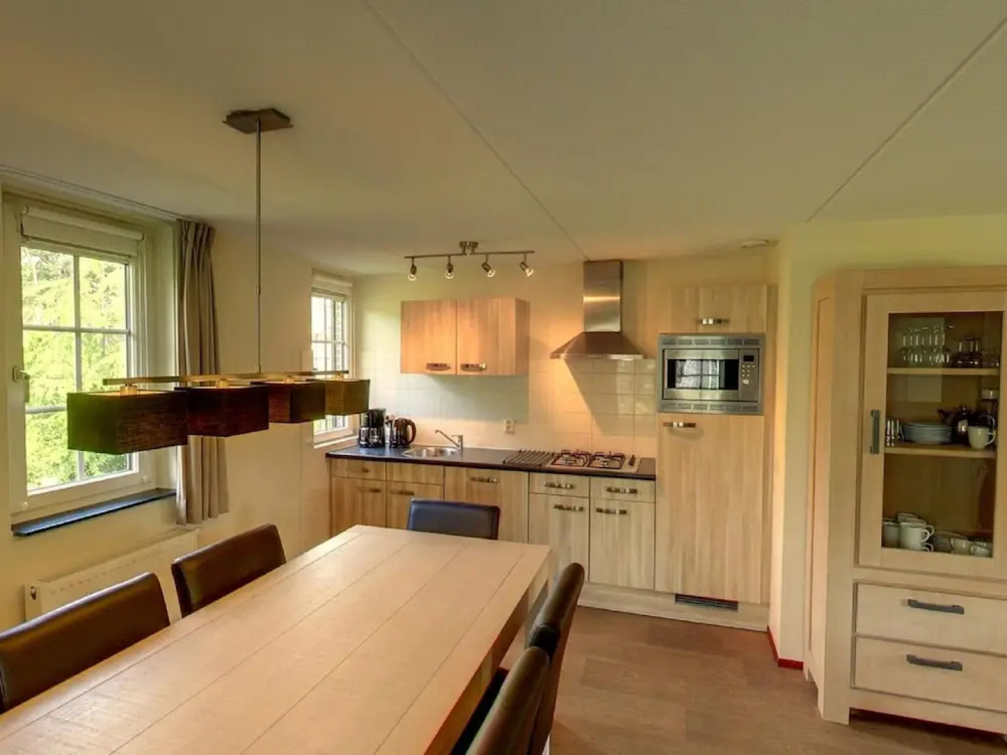 Detached Villa with Outdoor Fireplace near Veluwe