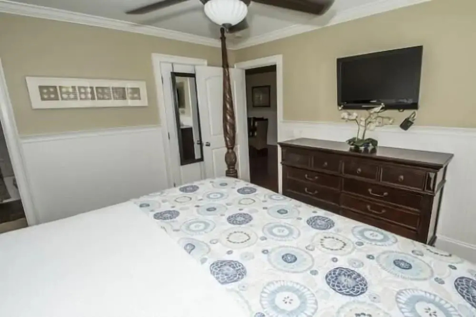 Sandpiper Court 8 by Wild Dunes, With Amenities