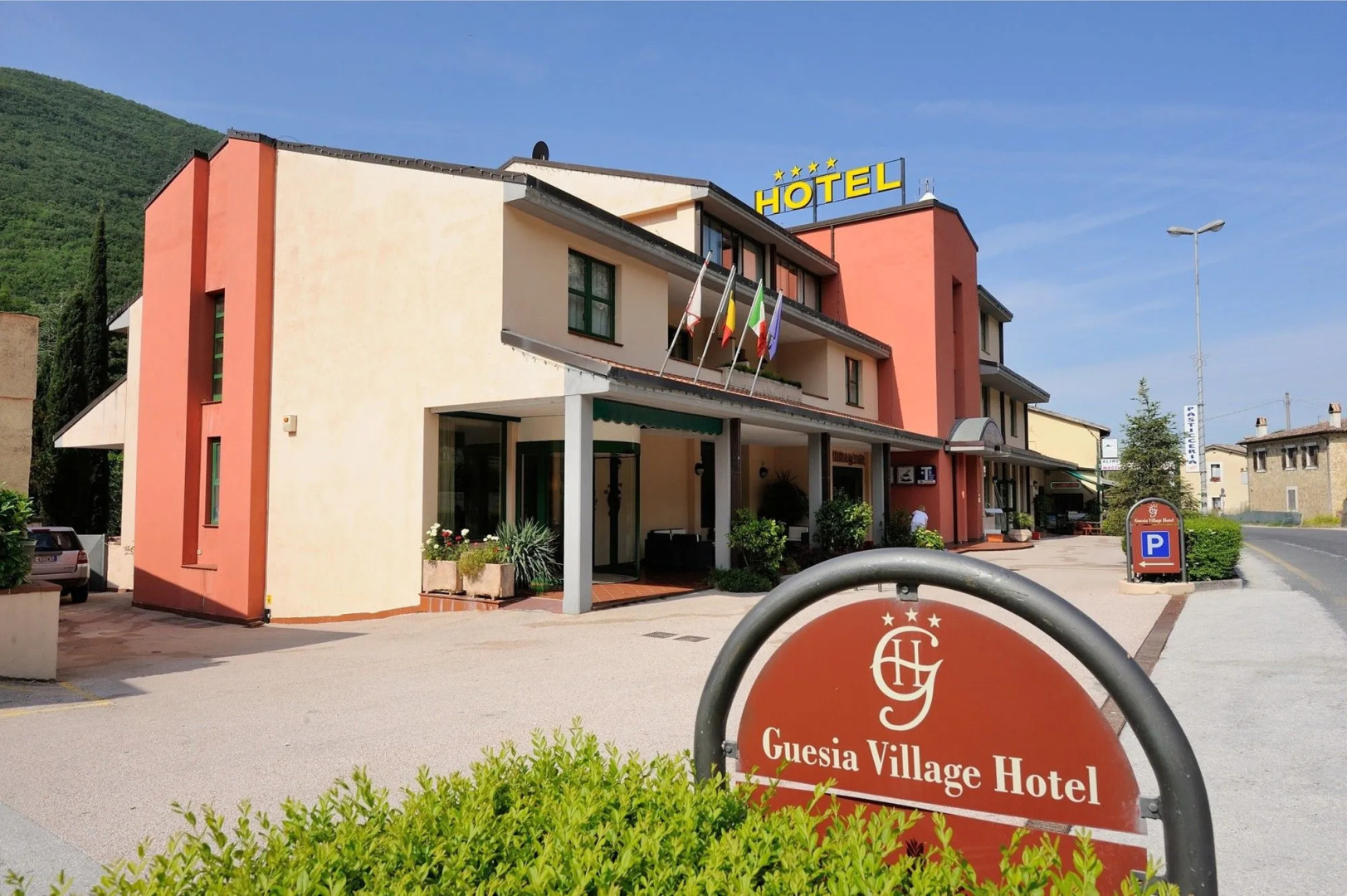 Guesia Village Hotel & Spa