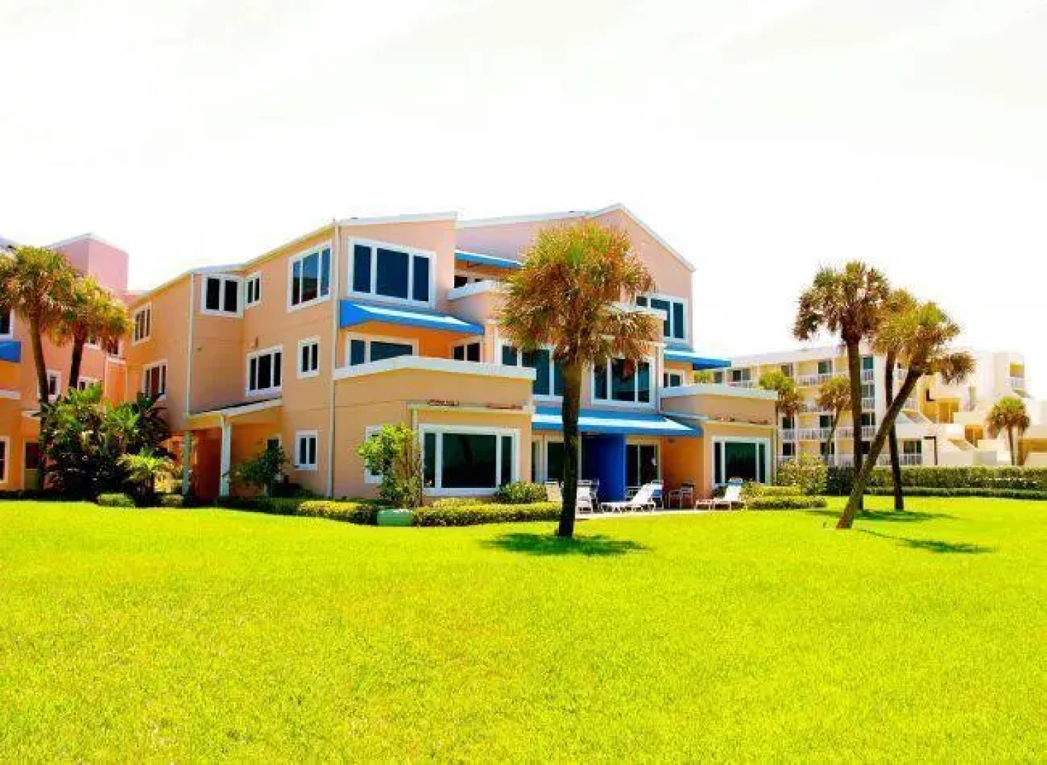 Sand Cay Condominium Beach Resort