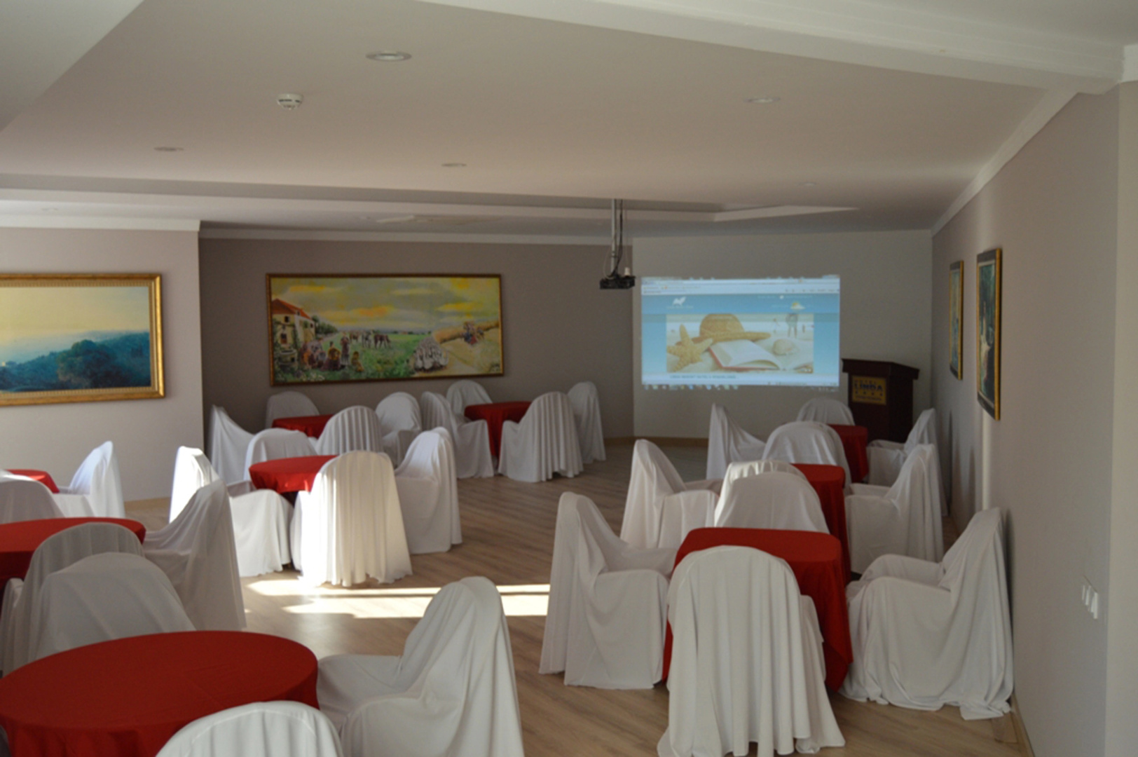 Linda Resort Hotel