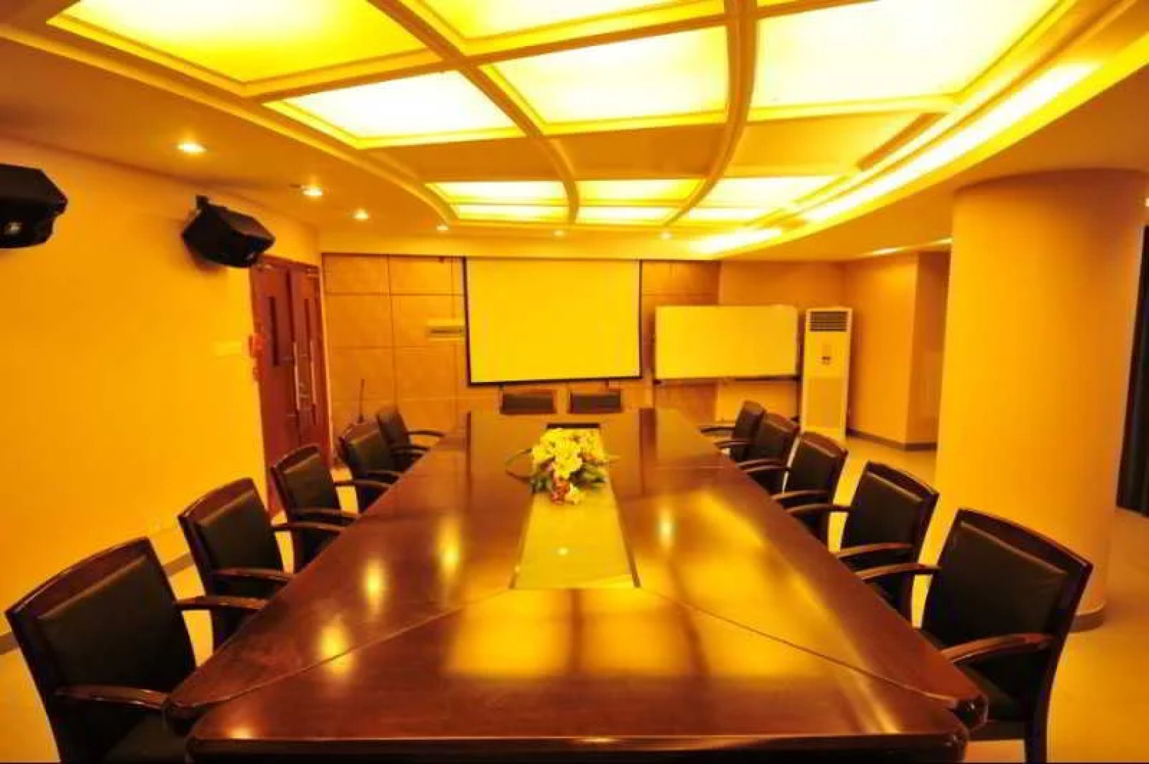 Jinjiang Inn Ningbo Tianyi Square East Zhongshan Road Branch