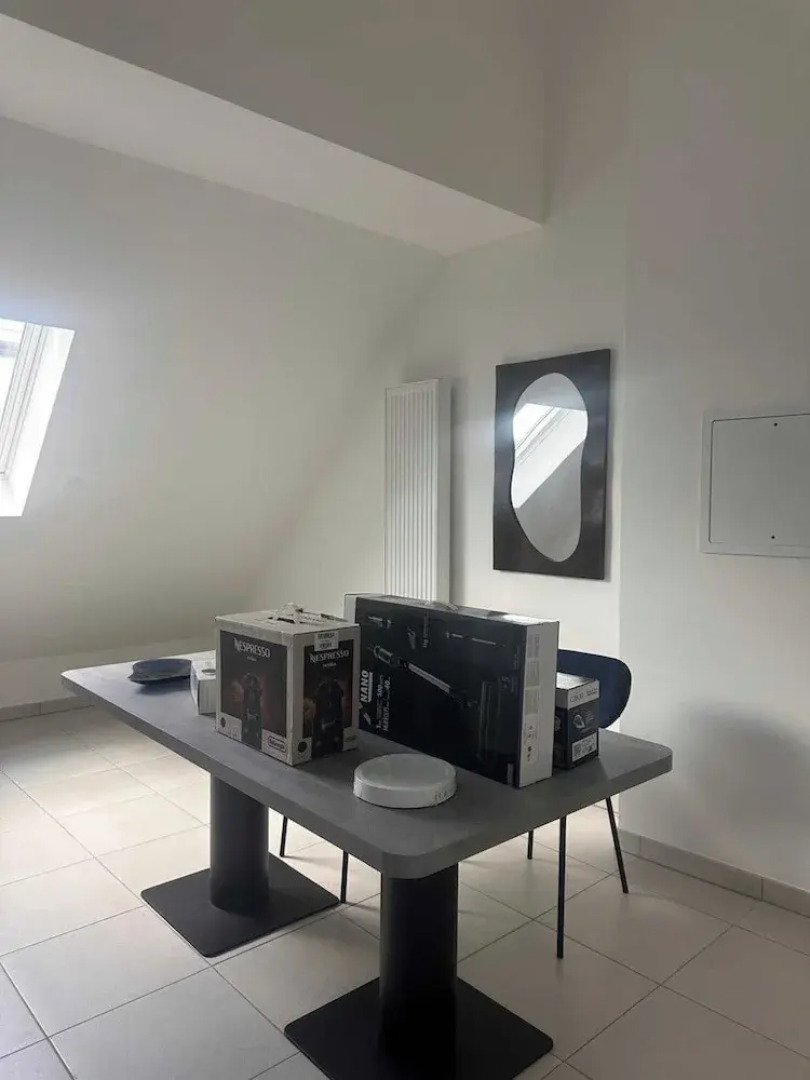 Elegant Appt - 3bdr/8p - Near Paris & La Defense