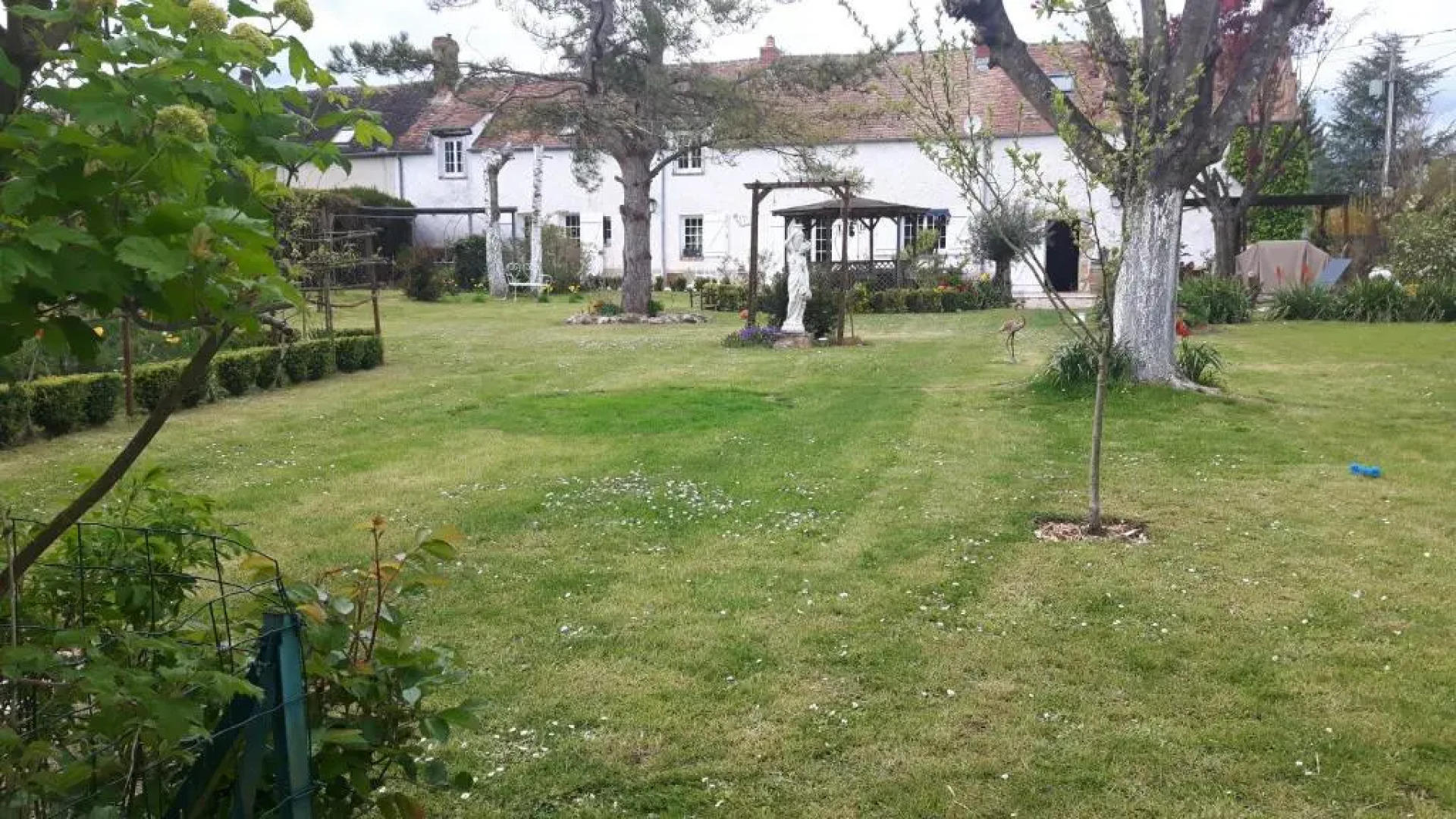 La longere Des Glycines