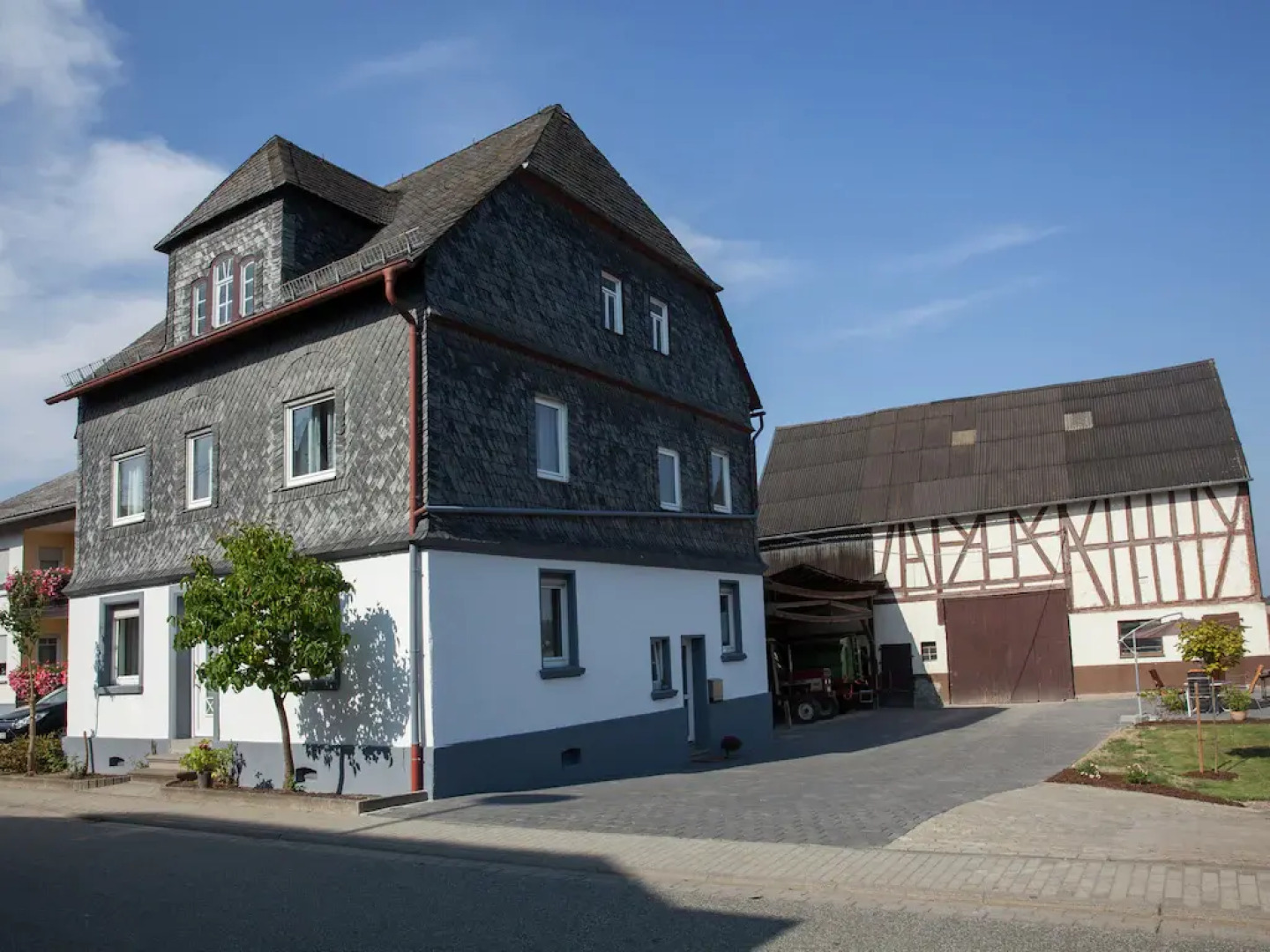 Spacious Holiday Home Between Mosel And Hunsrück