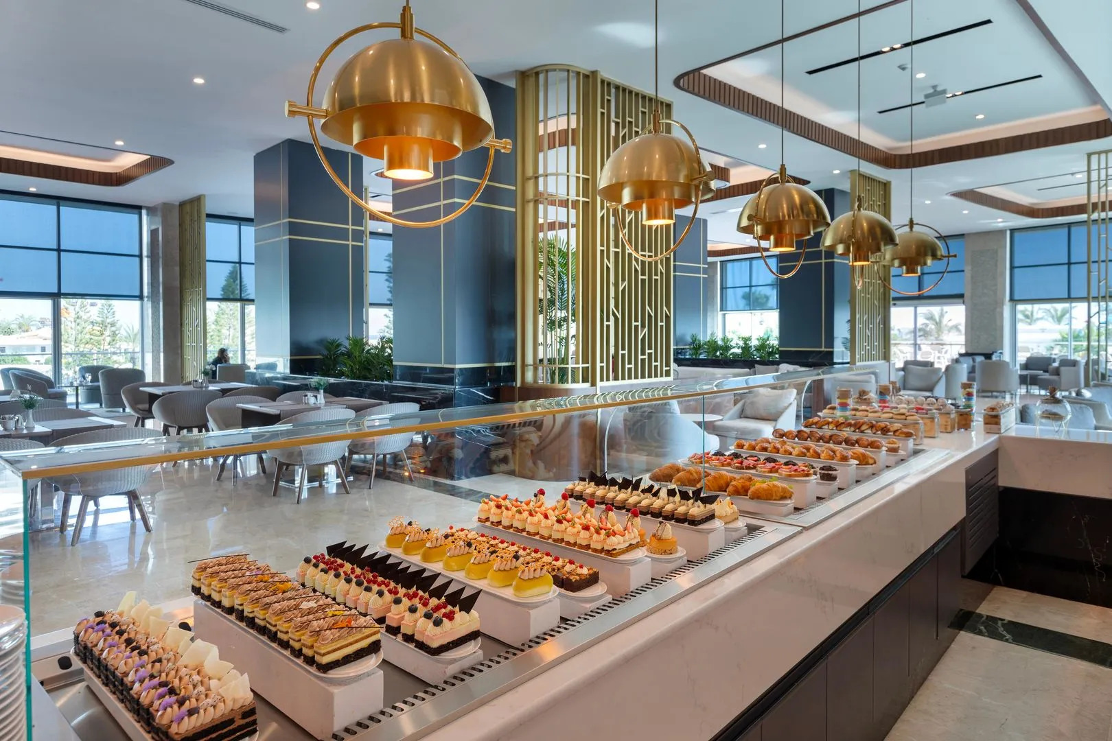 Отель Miracle Resort - All Inclusive