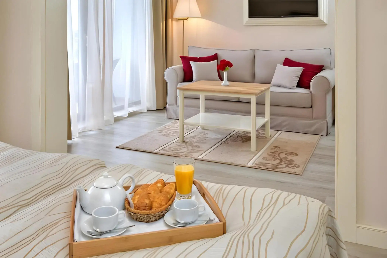 White Rock Castle Suite Hotel & SPA