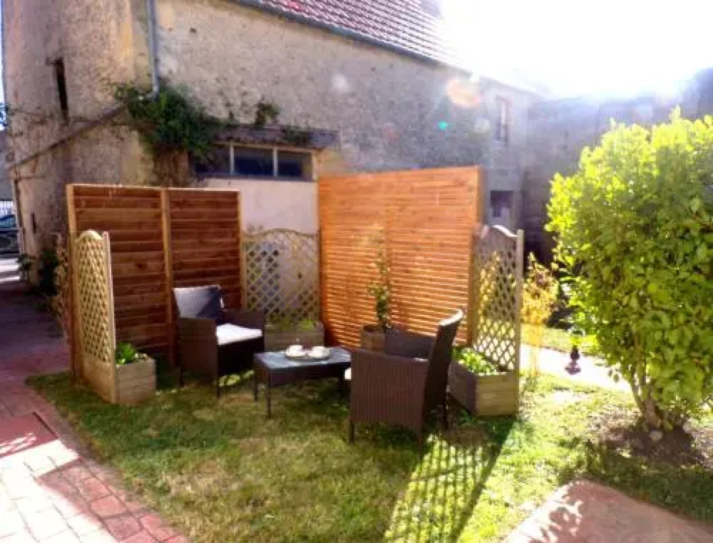 Aux Fleurs D'anemone