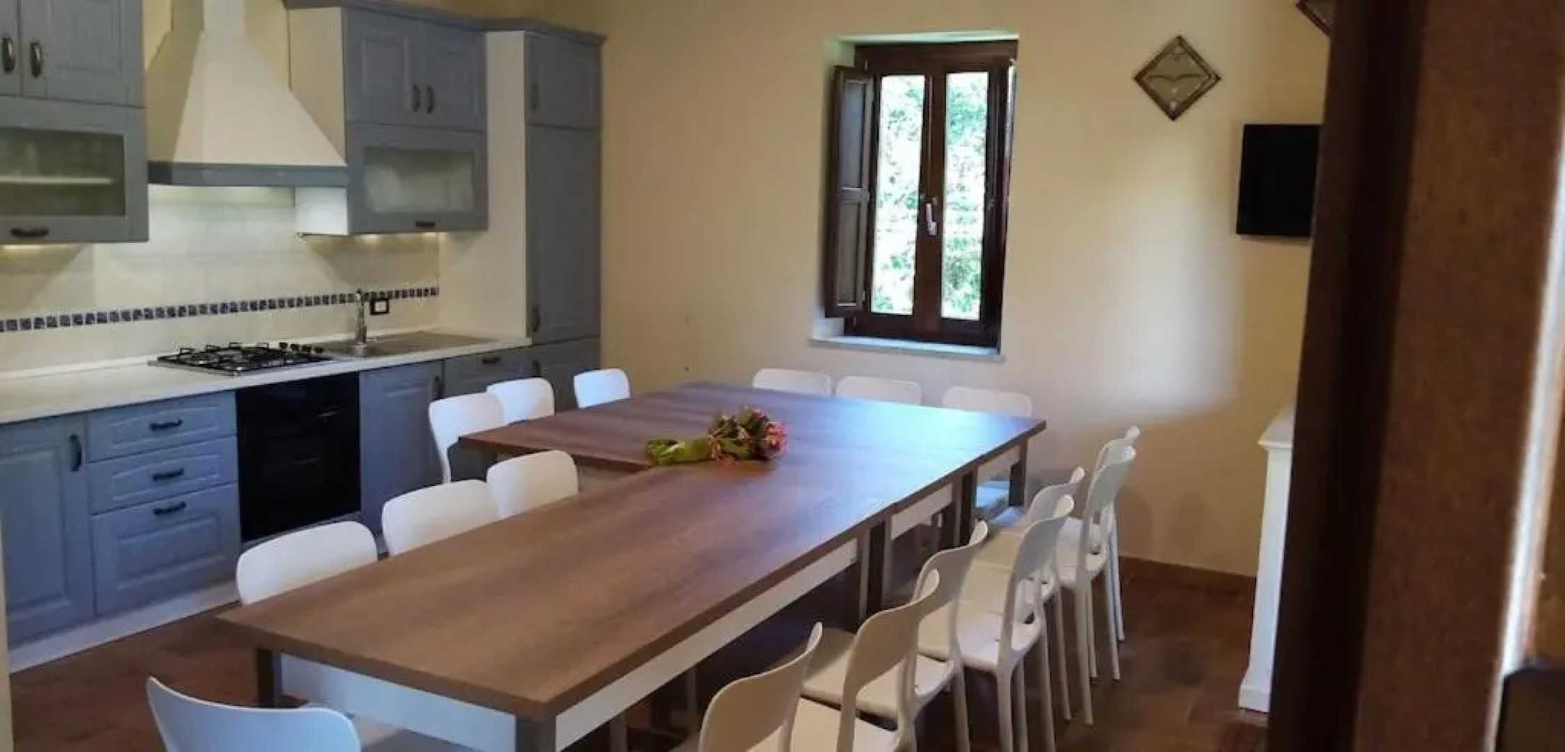 Ville dell'Eden con 9 camere da letto in 6 unità abitative