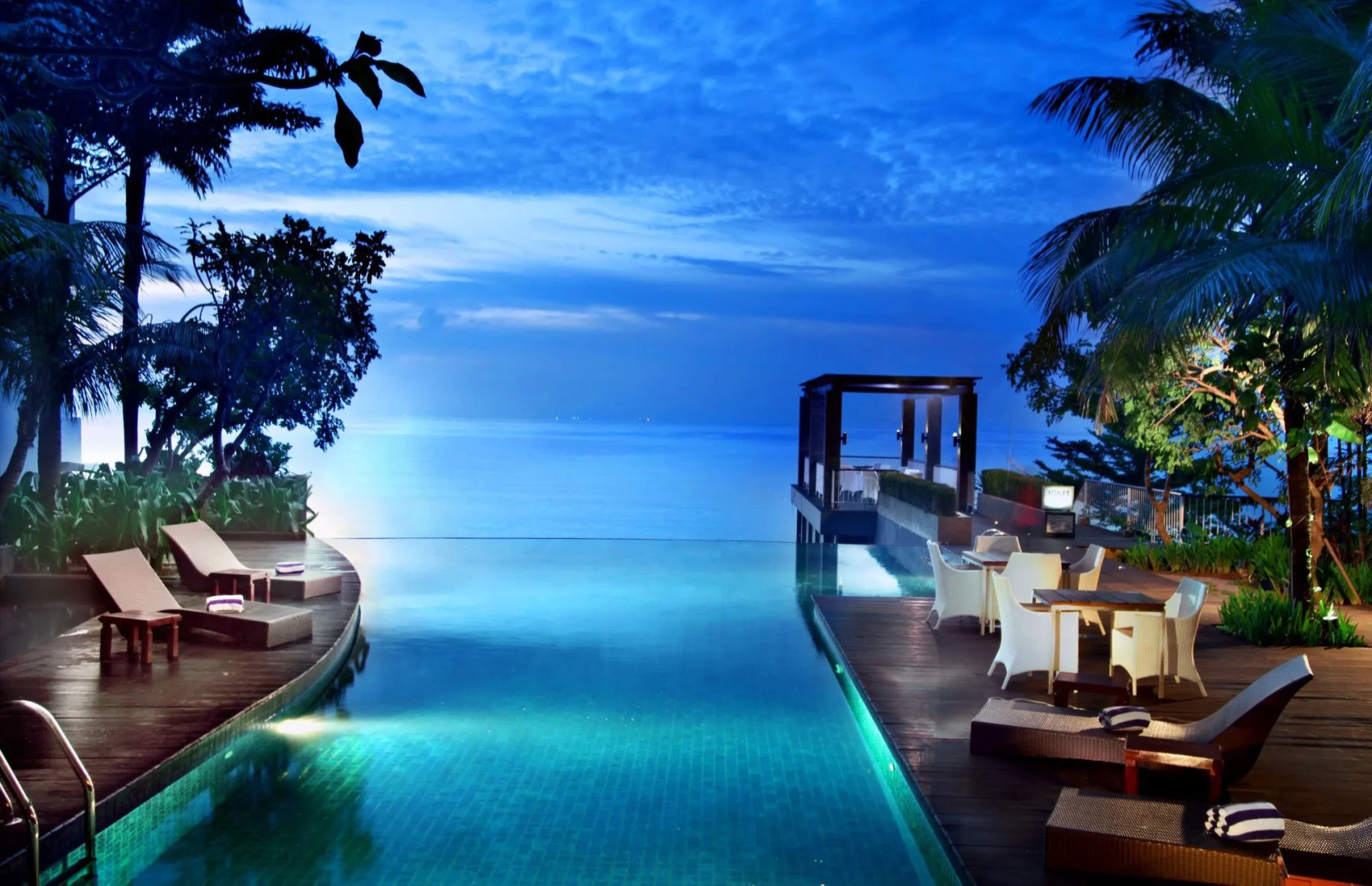 Golden Tulip Balikpapan Hotel & Suites