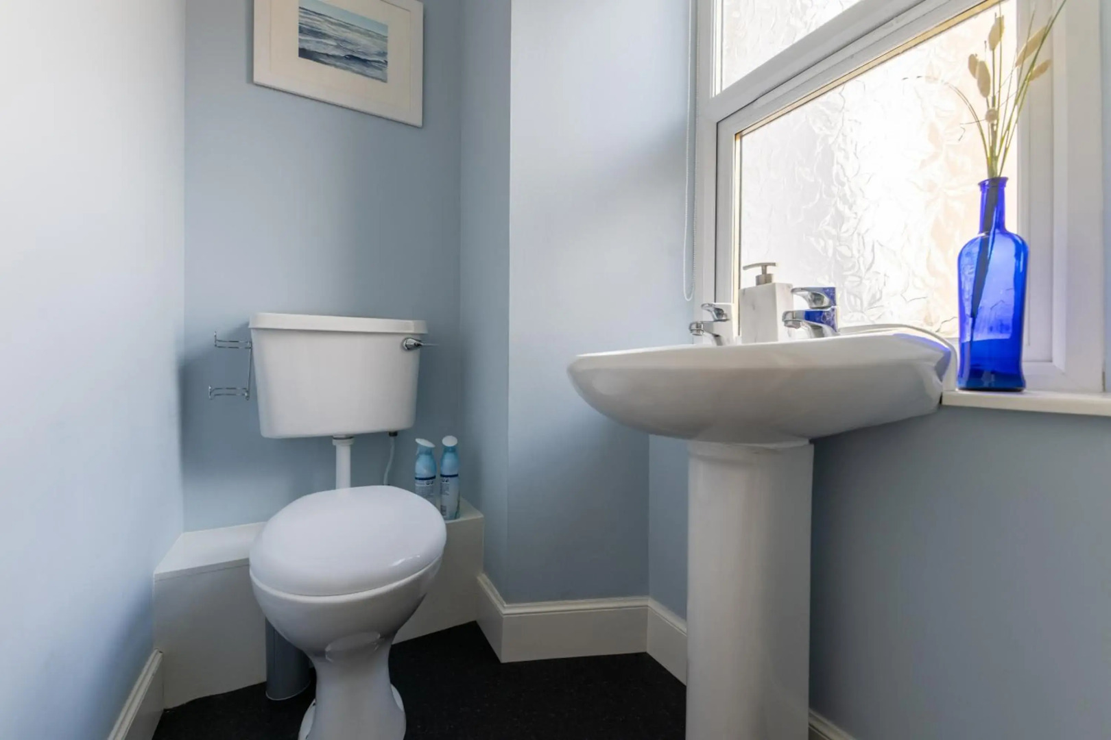 Seaview House - A Traditional Home by the Beach