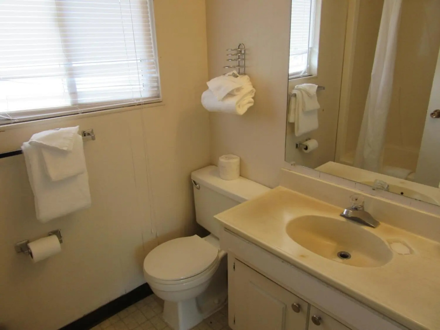 Yellowstone Country Inn